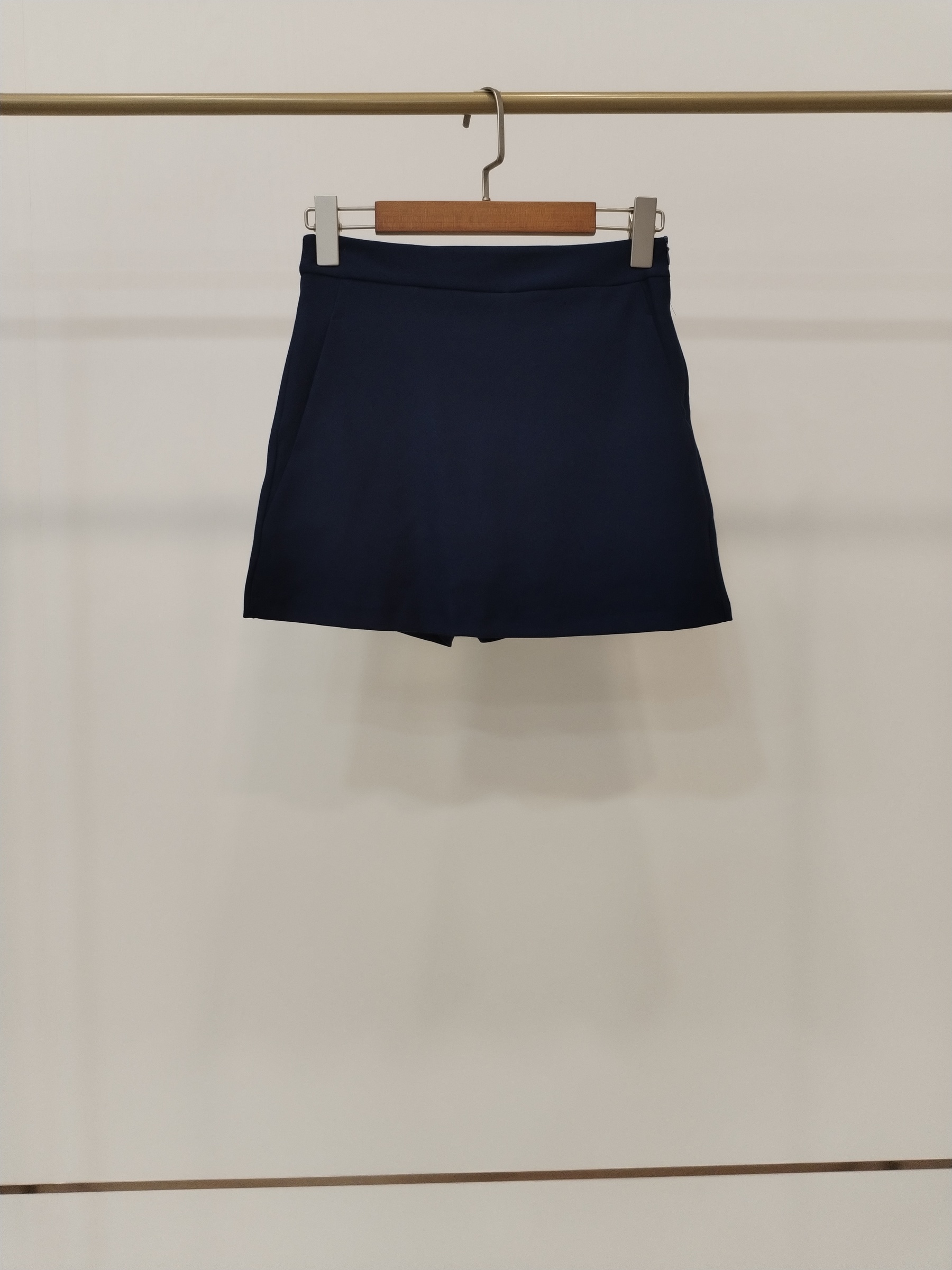 5980 Zevvia Side Zipper Skirt w Inner Shorts & Pockets (XL: UW 34-36cm; H 39-44cm; L 35cm, 2XL: UW 38-39cm; H 43-48cm; L 37cm, 4XL: UW 40-42cm; H 45-50cm; L 39cm)