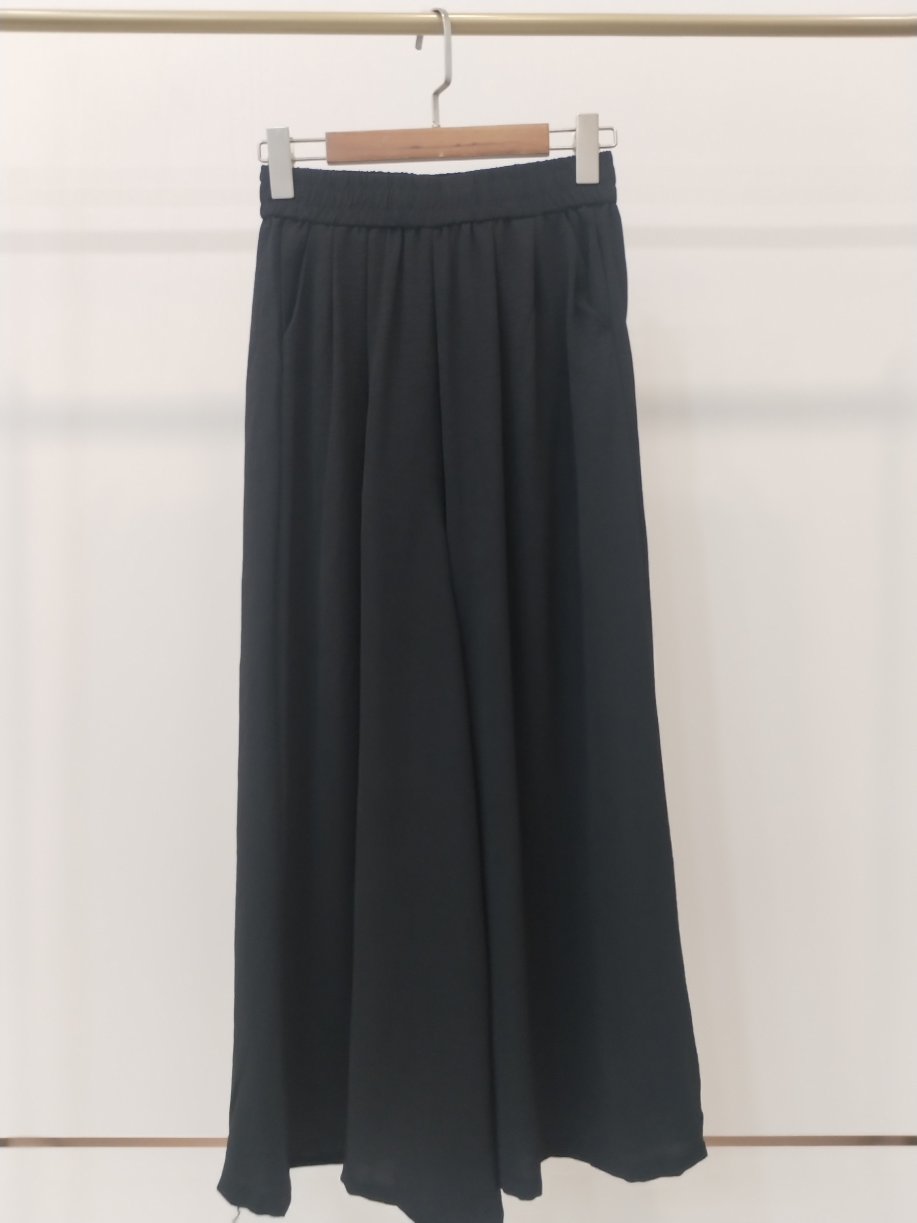 2411 Earla Elastic Waist Palazzo w Pockets (UW 32-43cm; H 45-62cm; L 90cm)