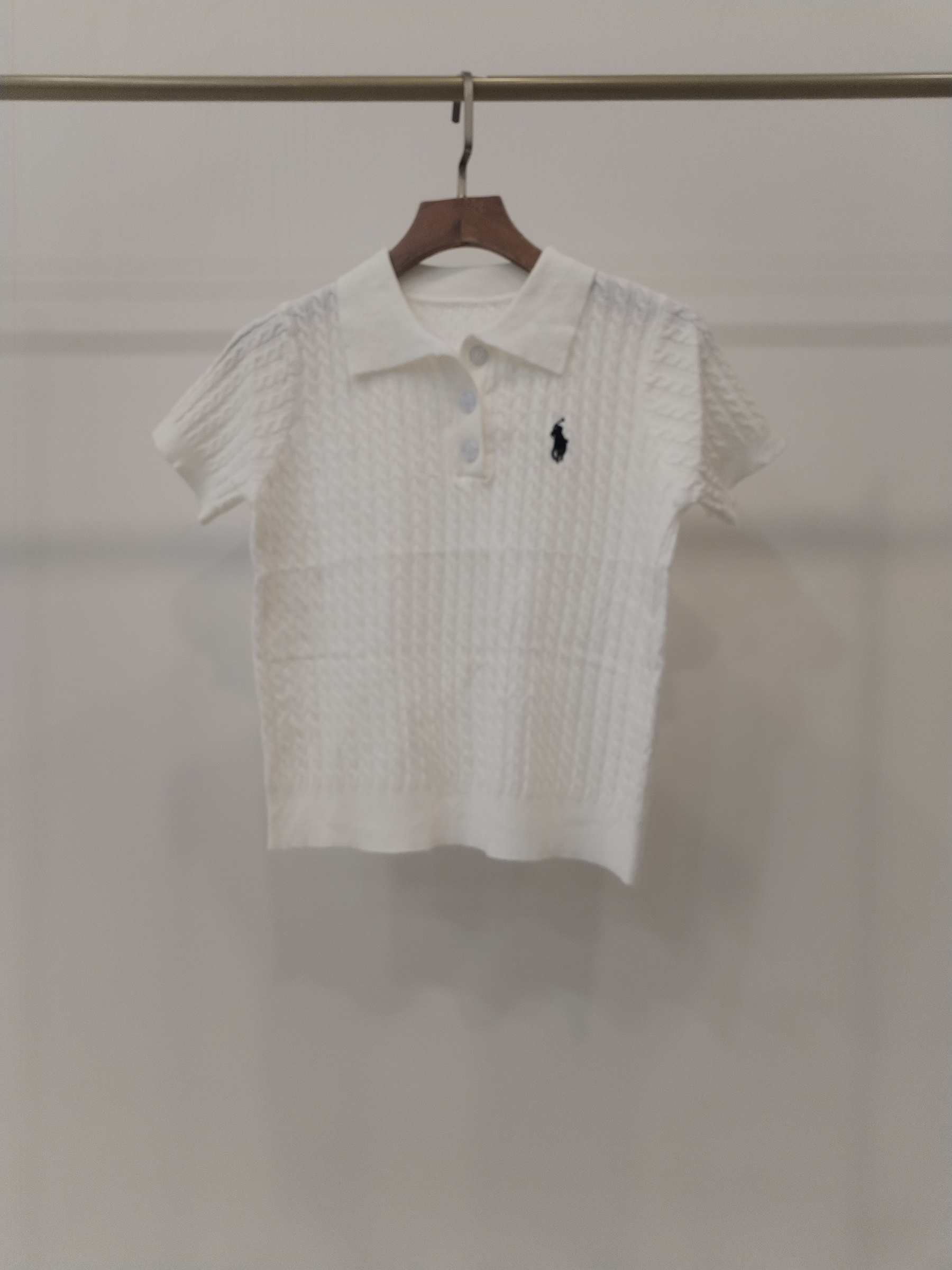 2061 Posy Polo Fit Collared Knit Top (B 40-49cm; L 45cm)