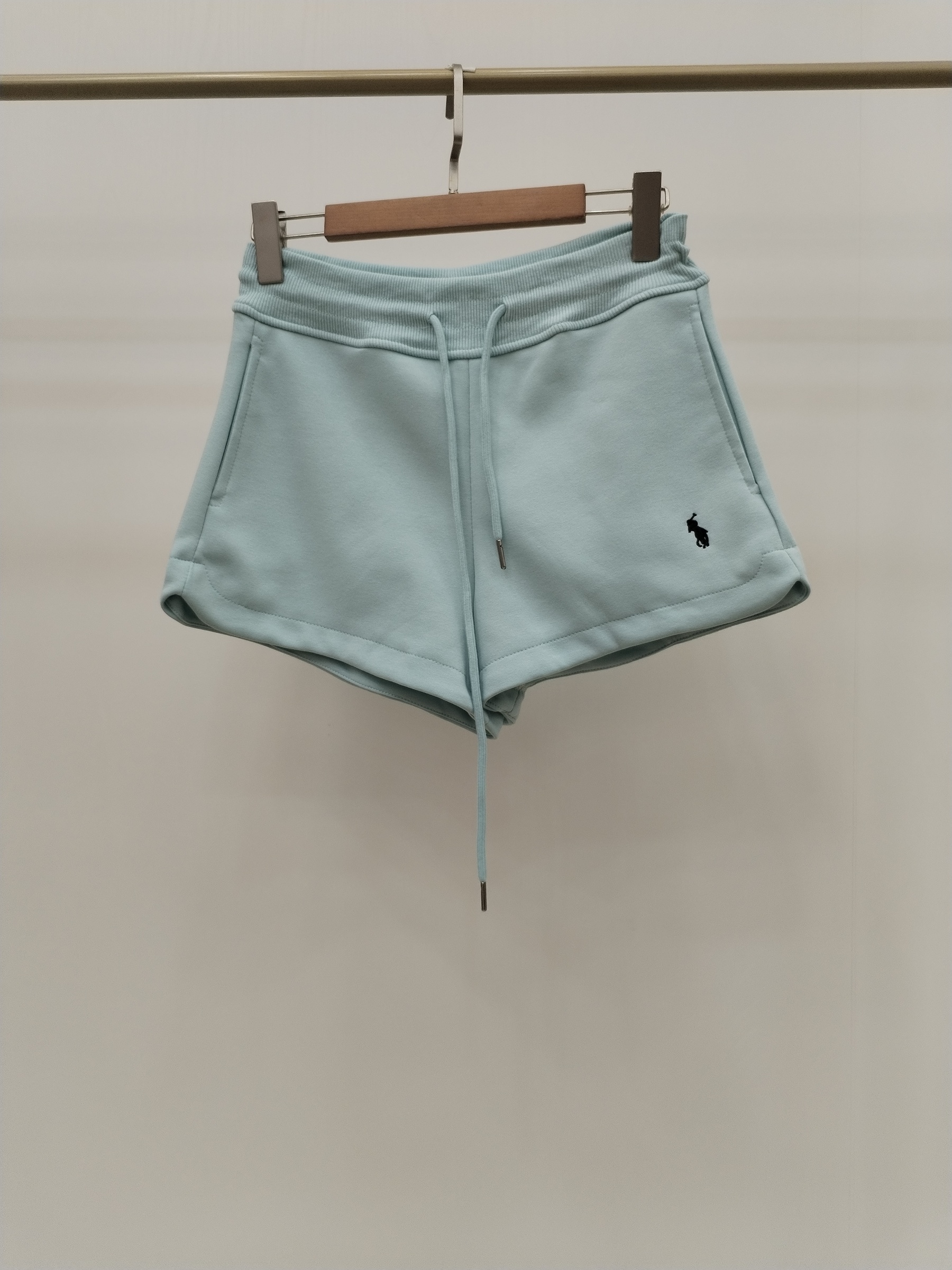 1029 Solene Polo Sporty Shorts (UW 34-46cm; H 43-55cm; L 30cm)