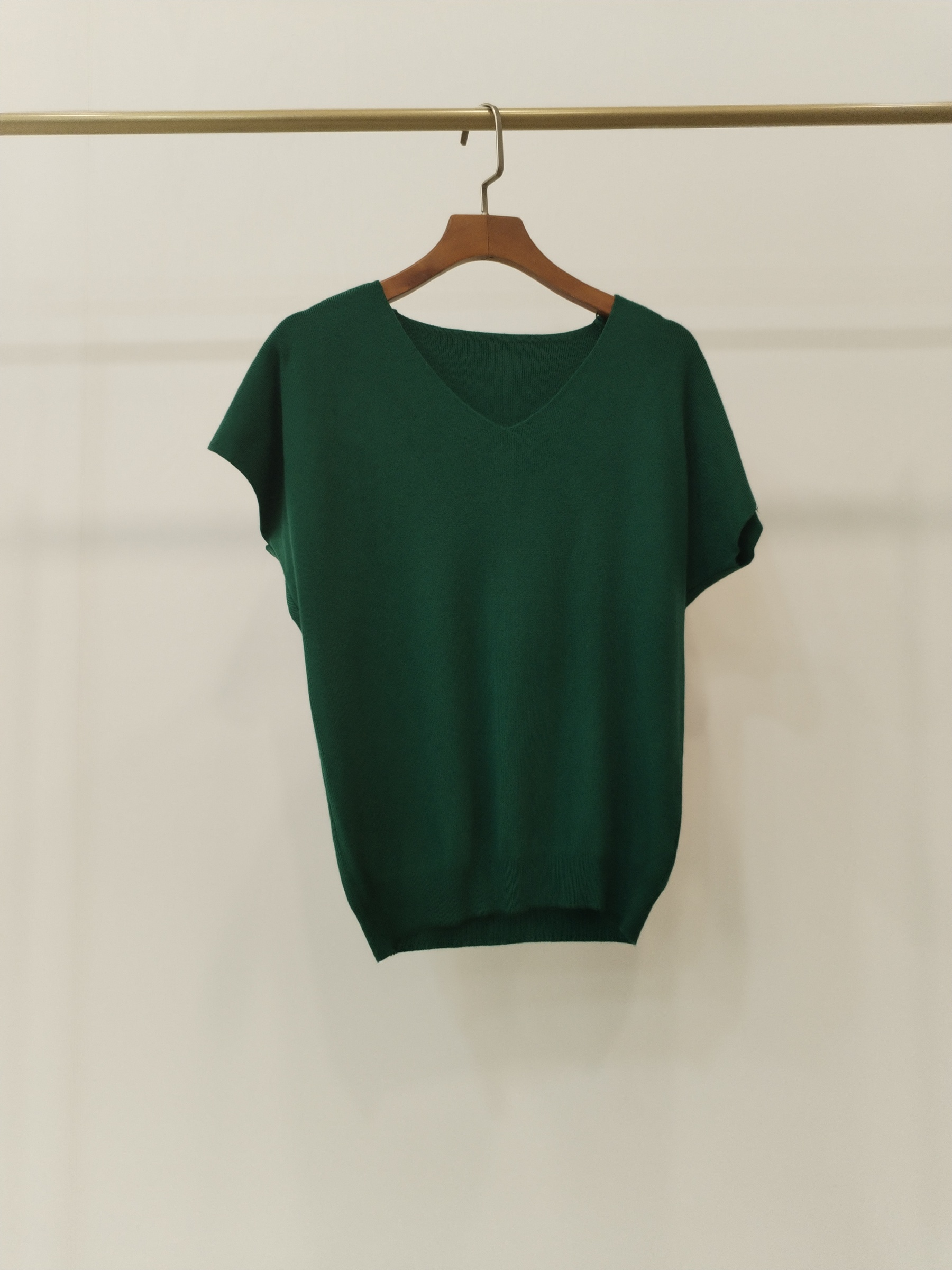 6010 Carsonne V-Neck Cap Sleeve Knit Top (B 46-53cm; L 52cm)