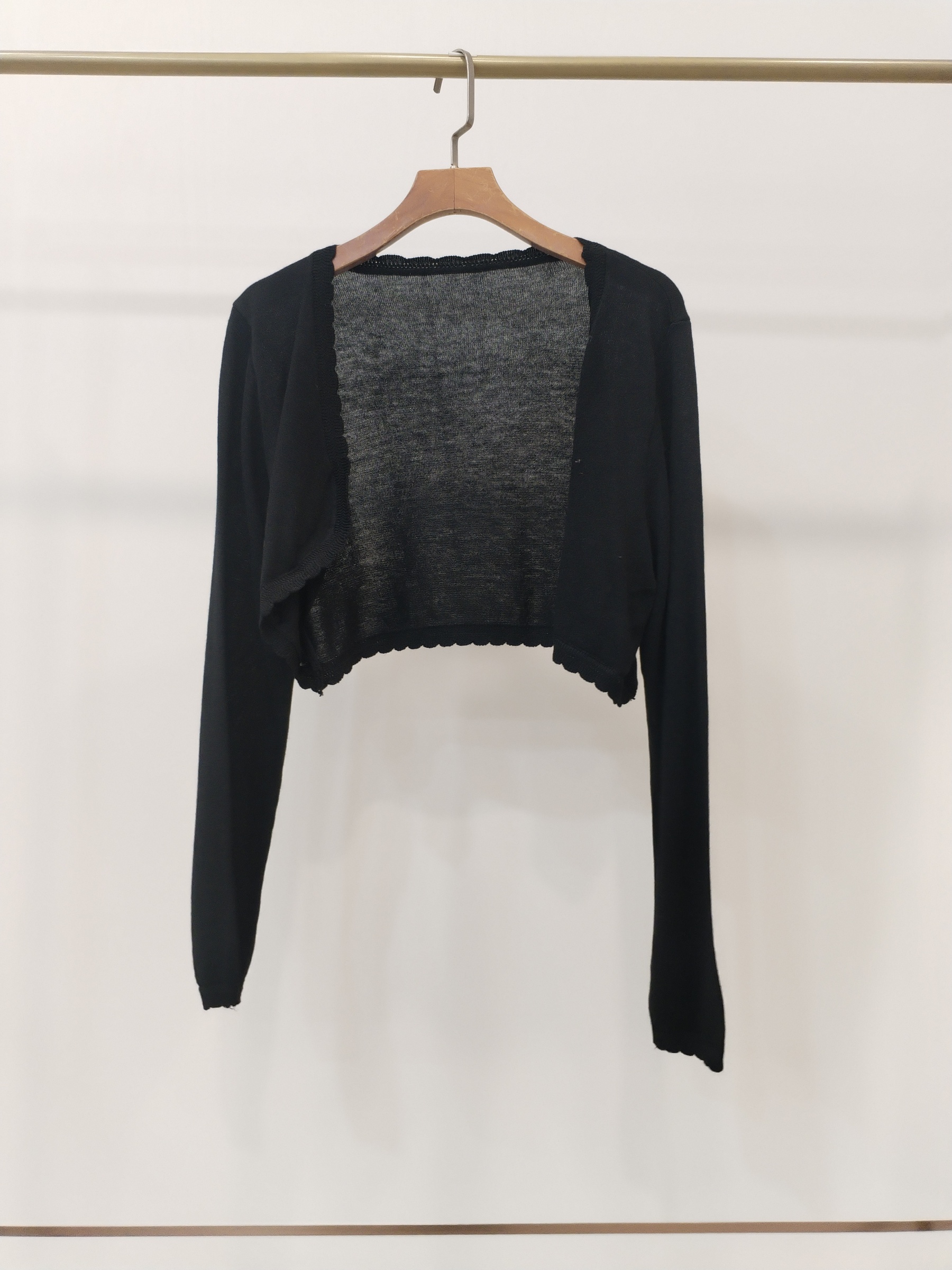 2884 Bexley Cropped Buttonless Knit Cardigan (B FS; L 34cm)