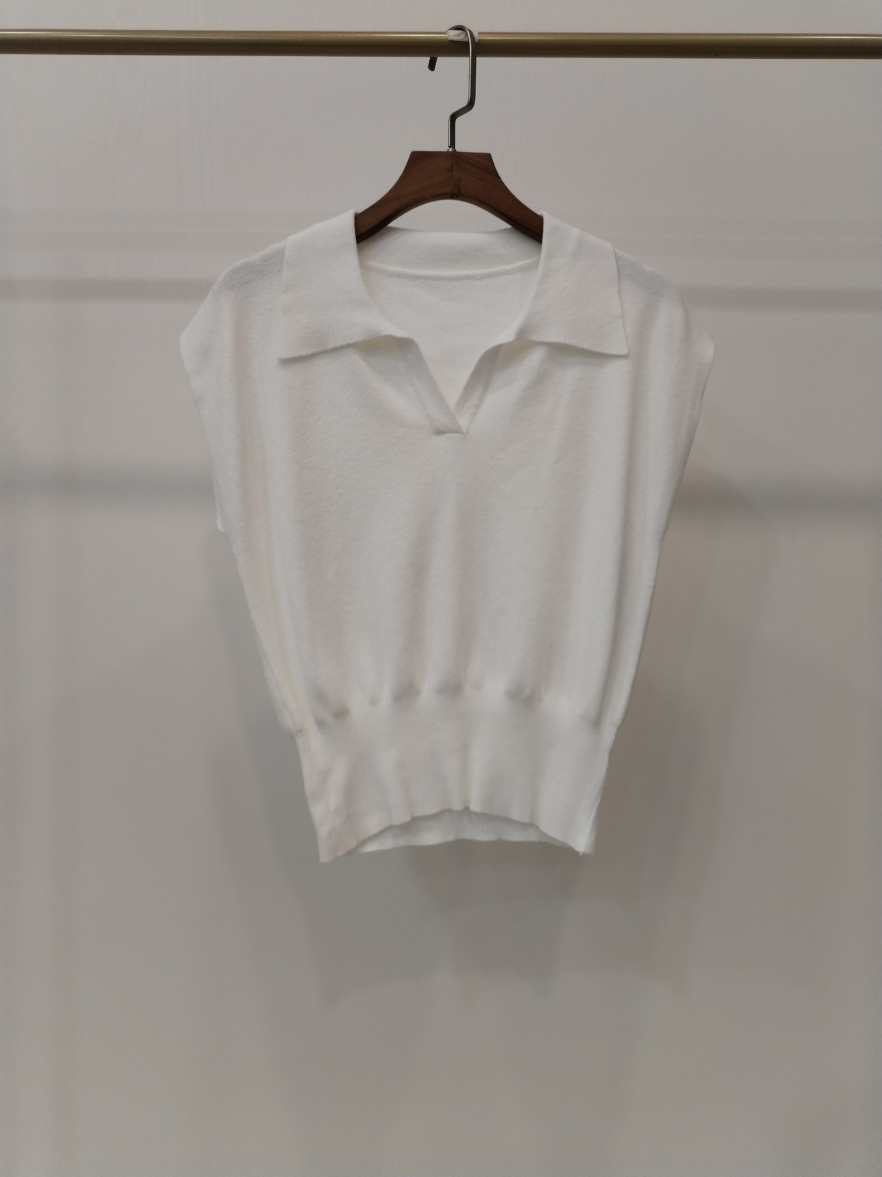 8876 Coast Collared Cap Sleeve Knit Top (B 43-54cm; L 45cm)