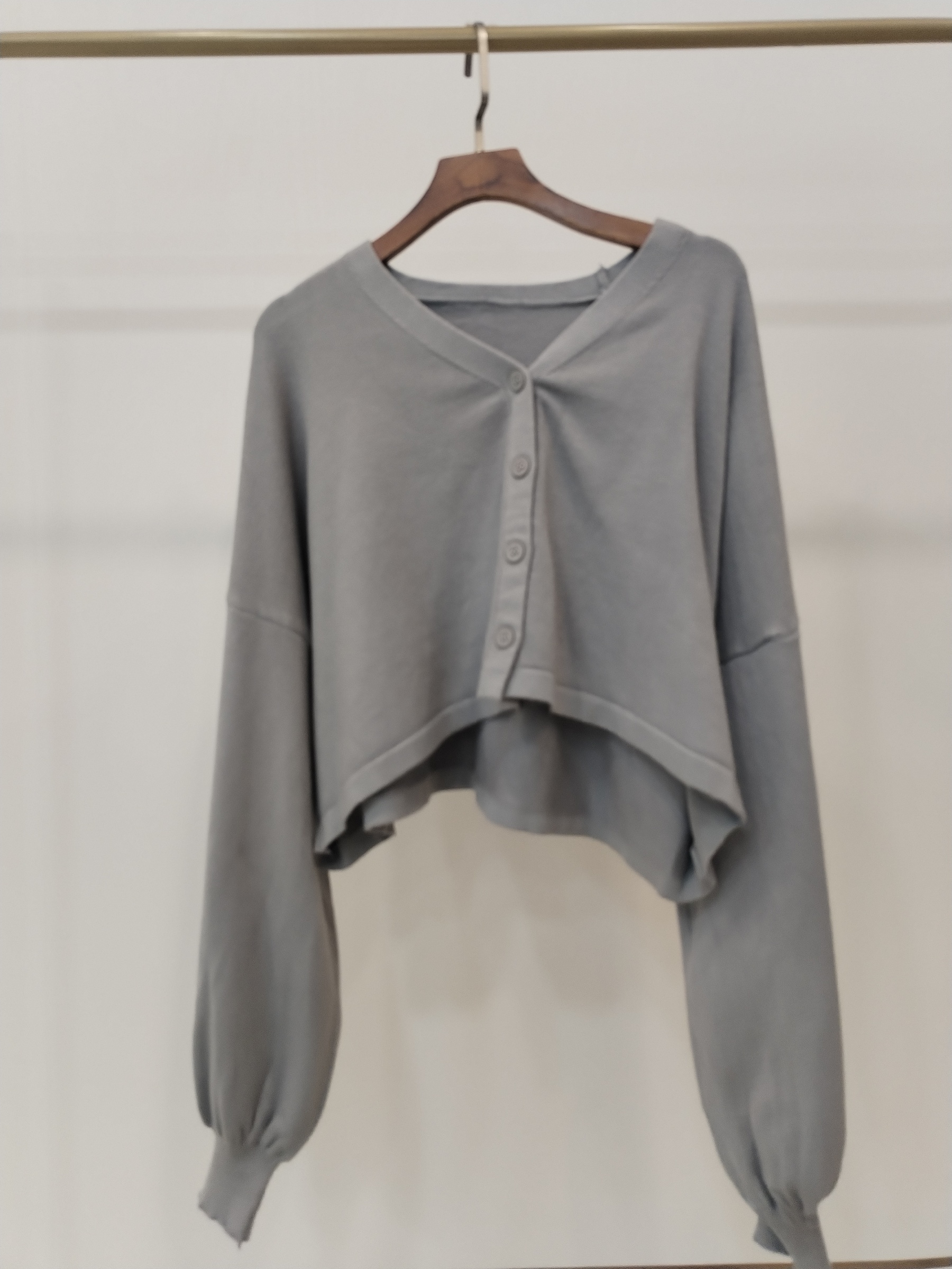 R217 Cristelle Cropped Baggy Knit Cardigan (B FS; L 40cm)