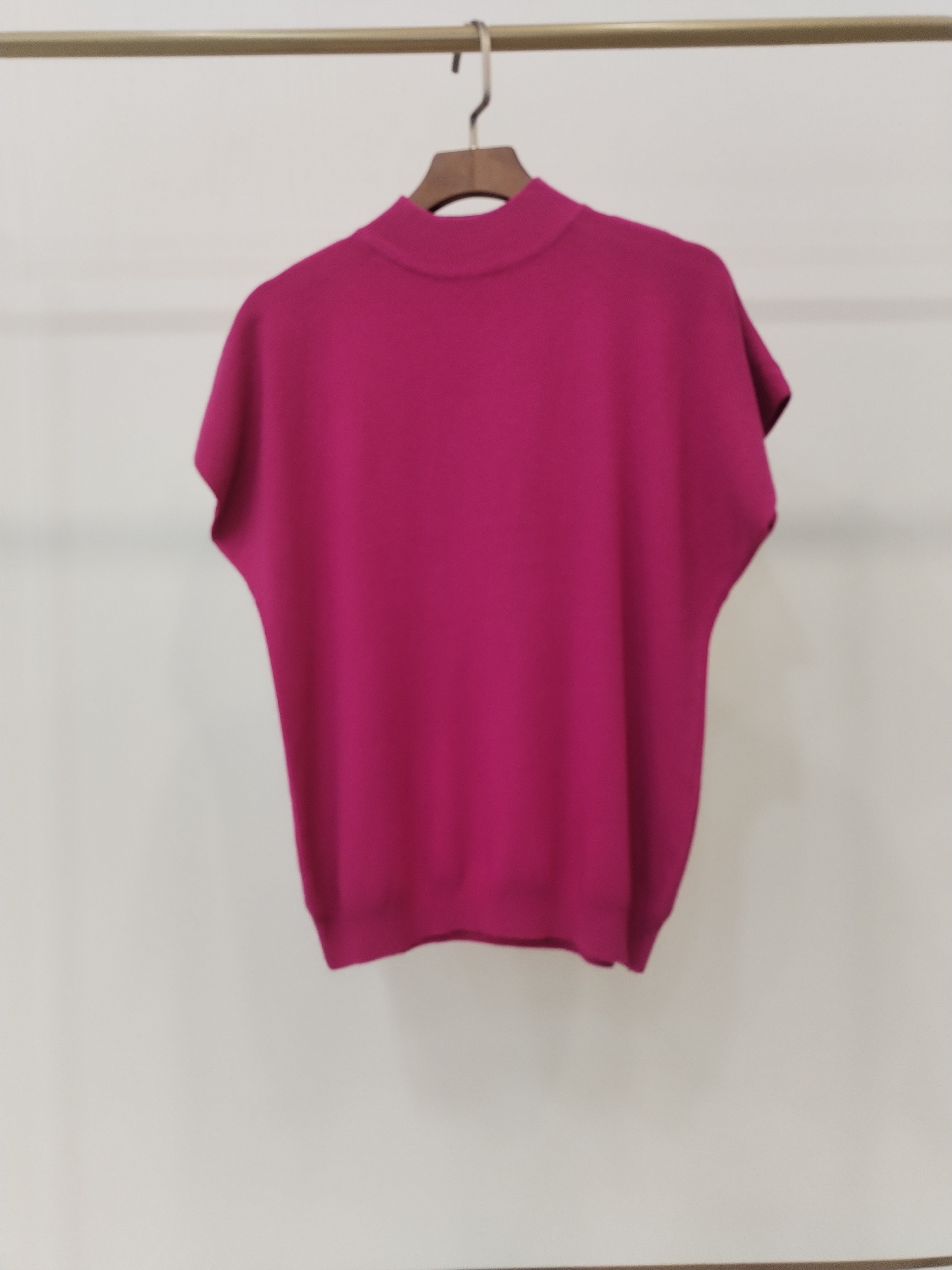 628 Clifton High Neck Cap Sleeve Knit Top (B 48-54cm; L 53cm)