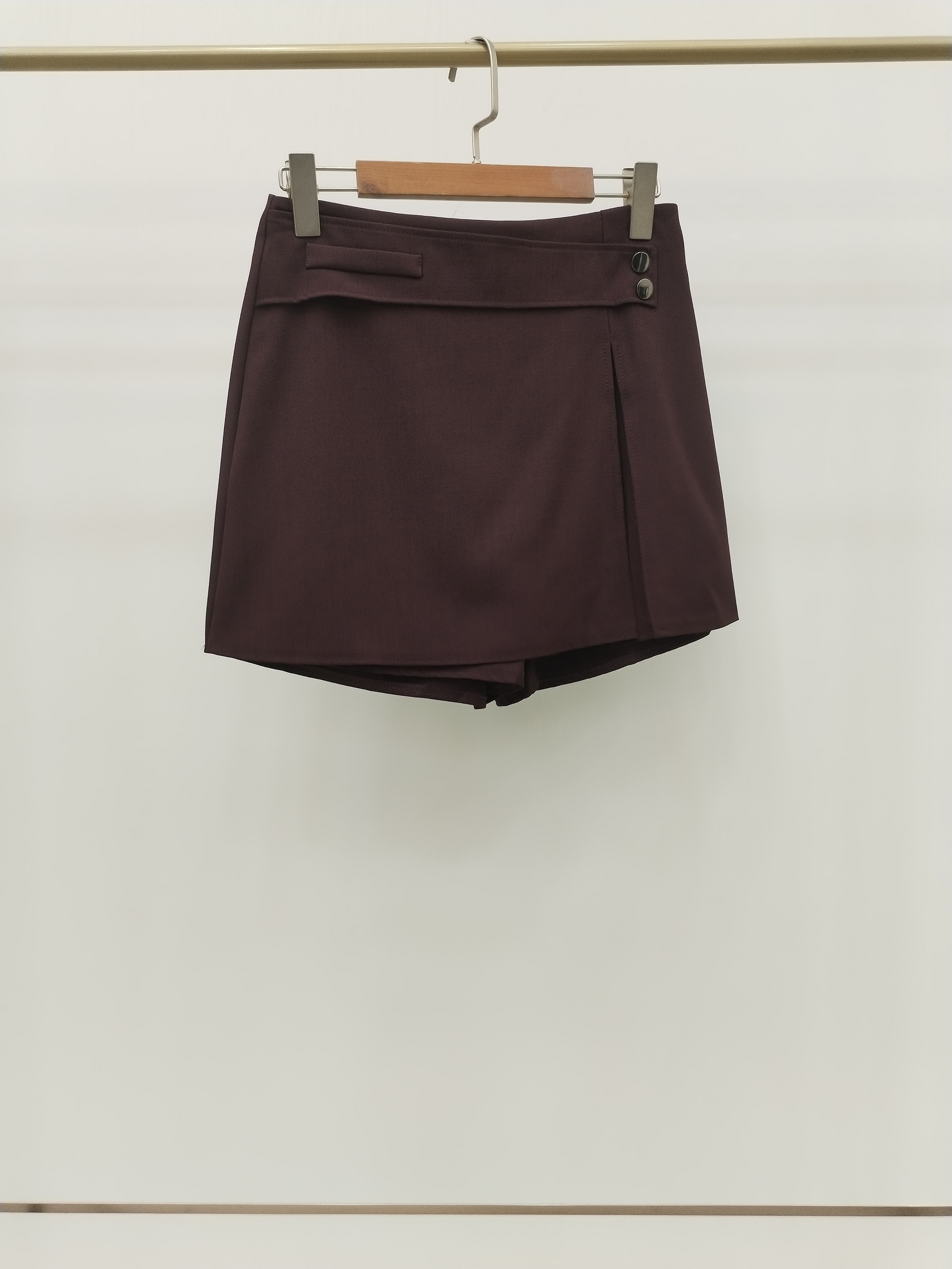 2503 Bora Back Zipper Skort (M: UW 37cm; H 46cm; L 37cm, L: UW 41cm; H 50cm; L 37cm)
