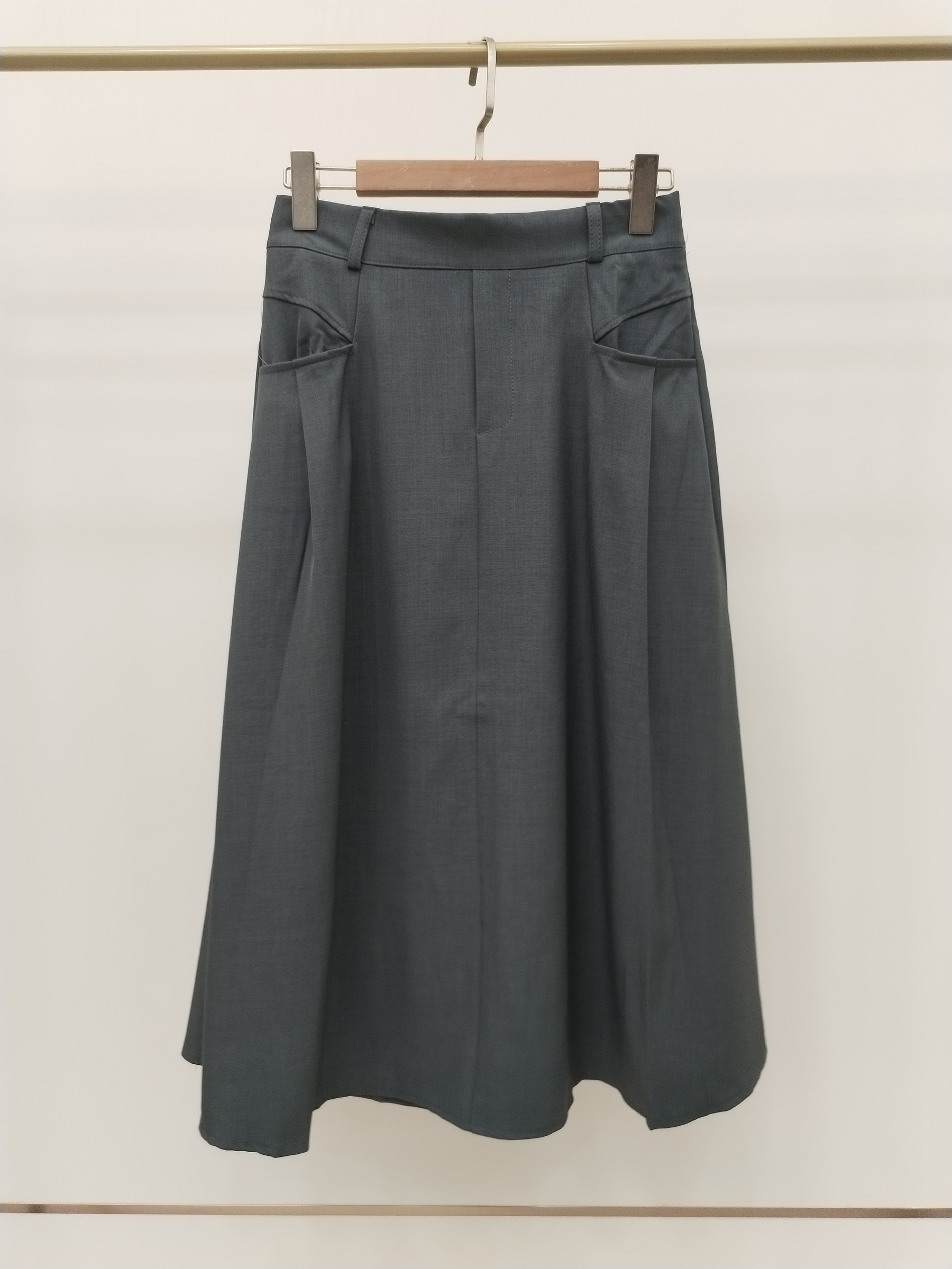 5912 Fiola Front Pockets Half Elastic Waist Midi Skirt (M: UW 32-43cm; H 45-52cm; L 75cm, L: UW 35-46cm; H 48-54cm; L 75cm)