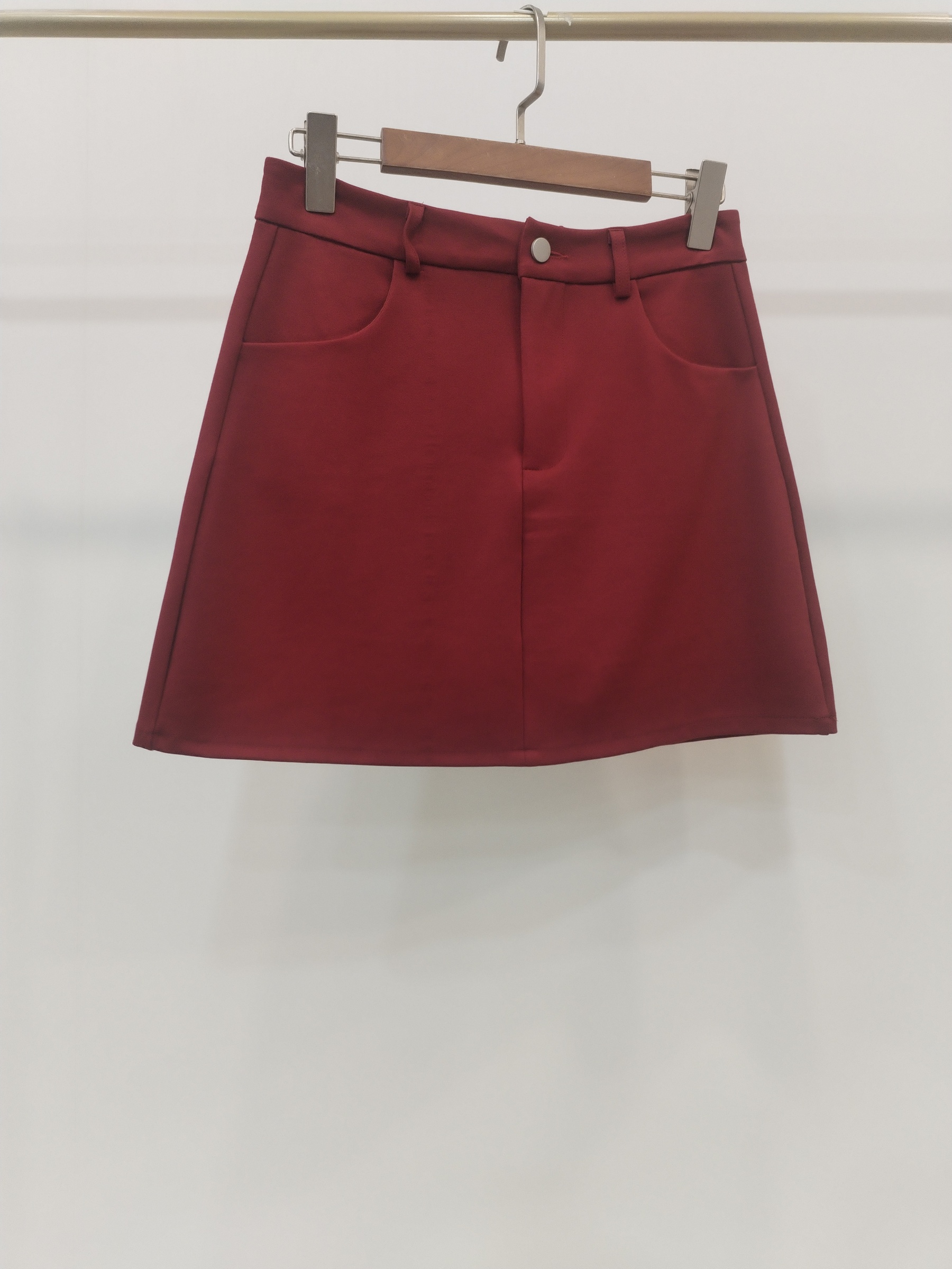 8902 Foretta Front Zipper Skirt w Pockets (M: UW 36-40cm; H 44-51cm; L 39cm, L: UW 38-42cm; H 46-53cm; L 40cm, XL: UW 41-45cm; H 49-55cm; L 40cm)