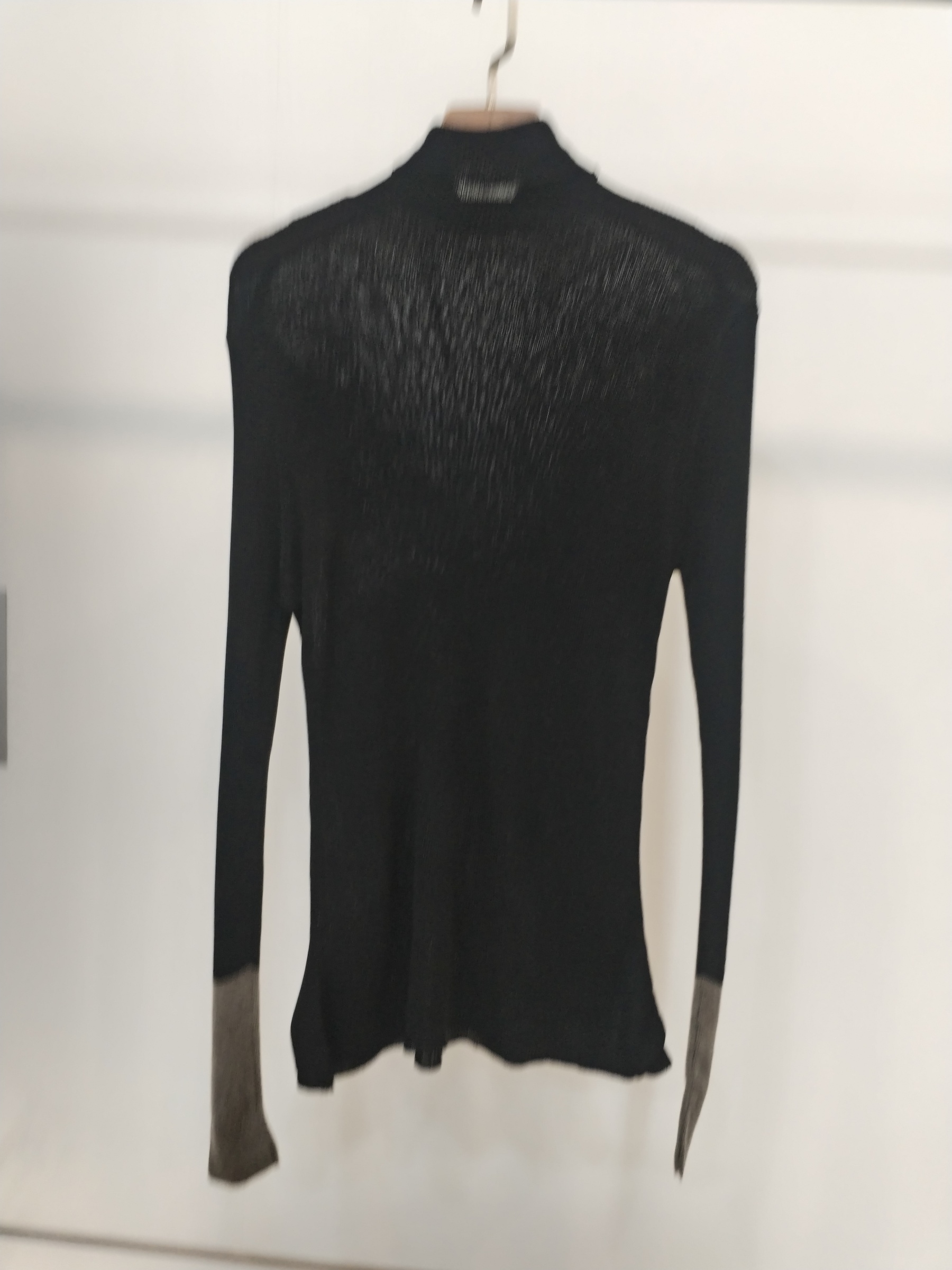 1112 Terrelline Turtleneck Long Sleeve Knit Top (B 39-50cm; L 60cm)