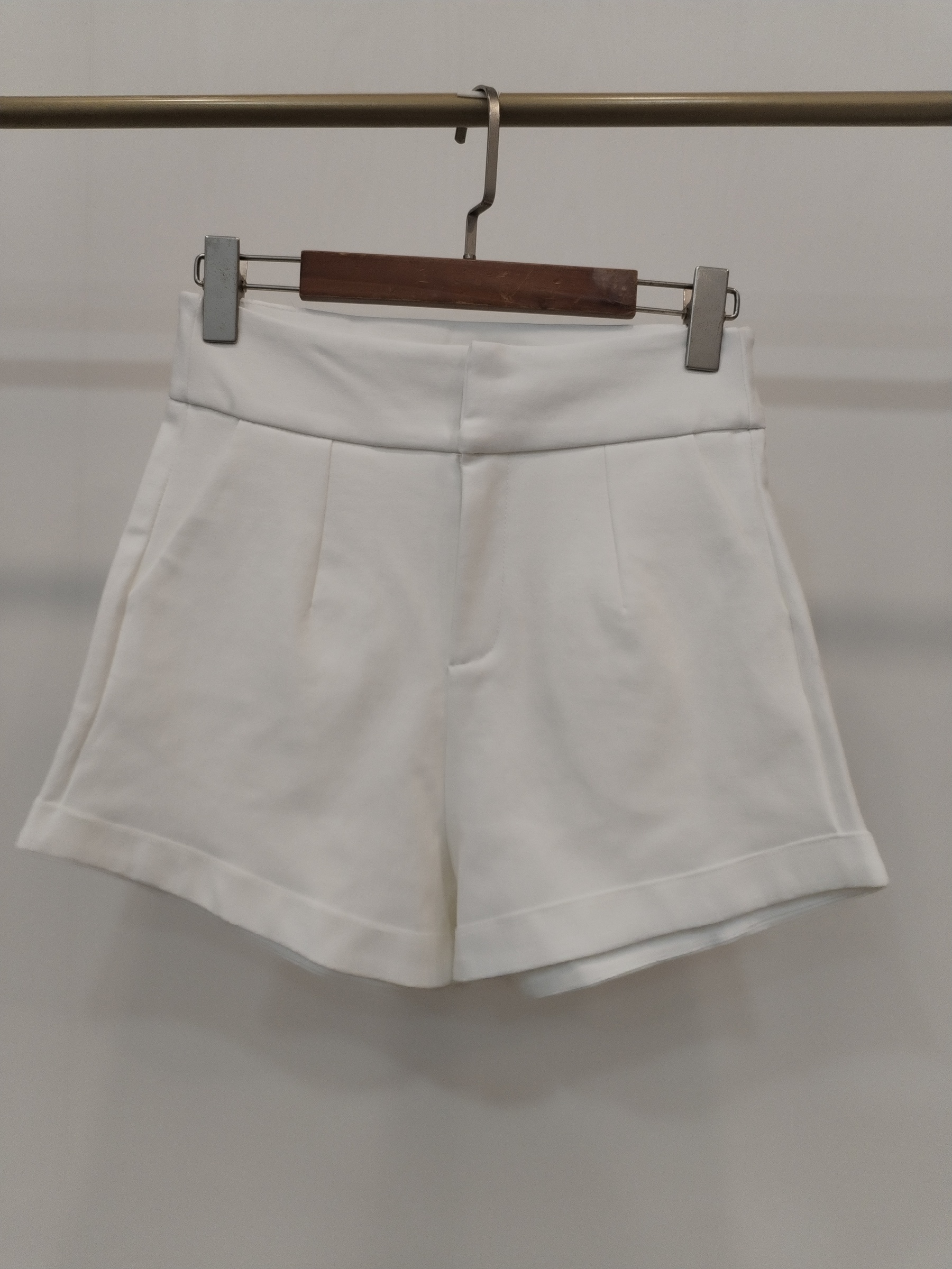 5983 Franklin Front Zipper Shorts w Pockets (M: UW 36cm; H 43-55cm; L 35cm, L: UW 39cm; H 45-57cm; L 36cm, XL: UW 41cm; H 48-60cm; L 37cm)