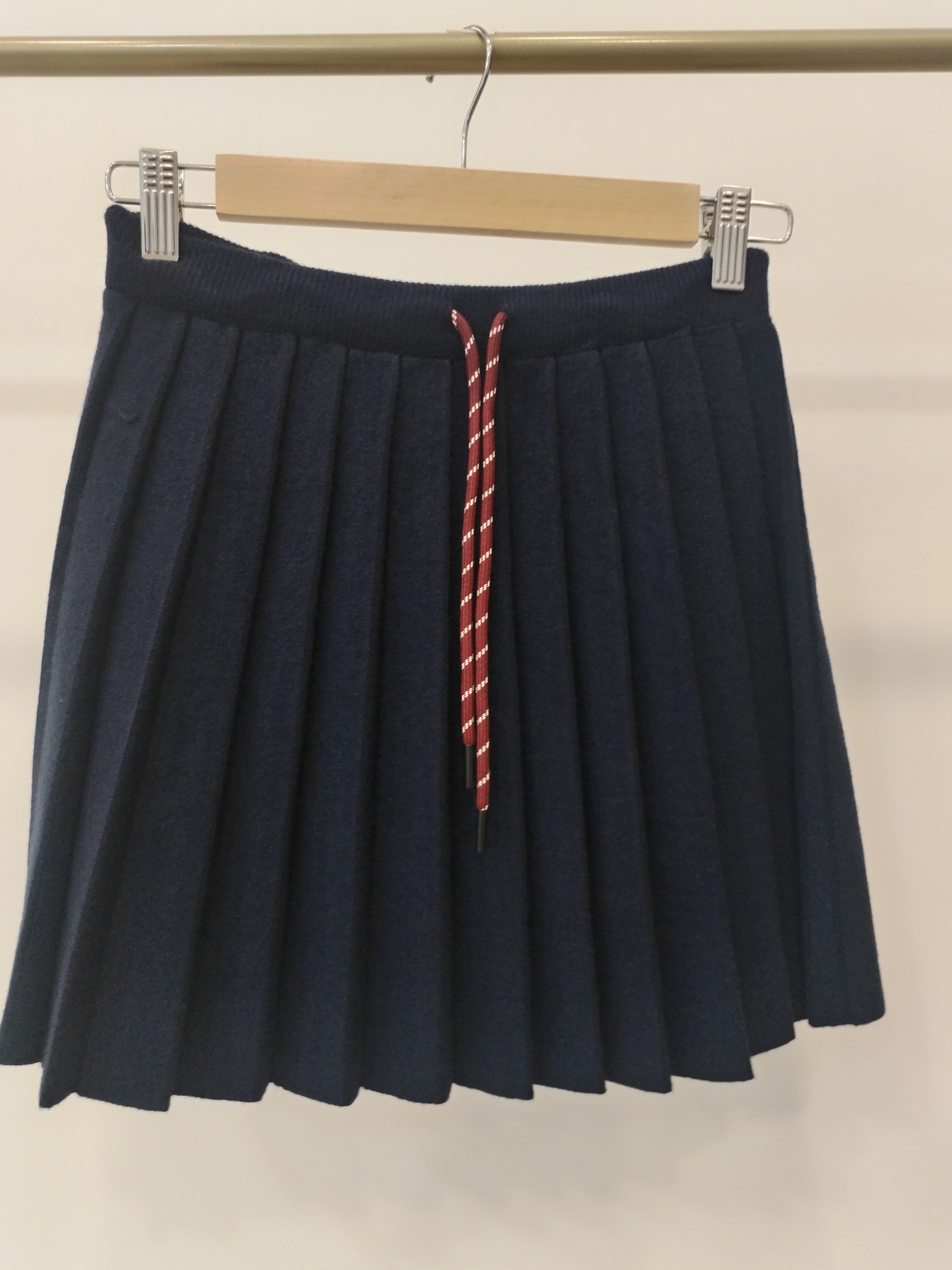 617 Sarotta Tie-Waist Knitted Skater Skirt (UW 33-46cm; H 55-65cm; L 38cm)