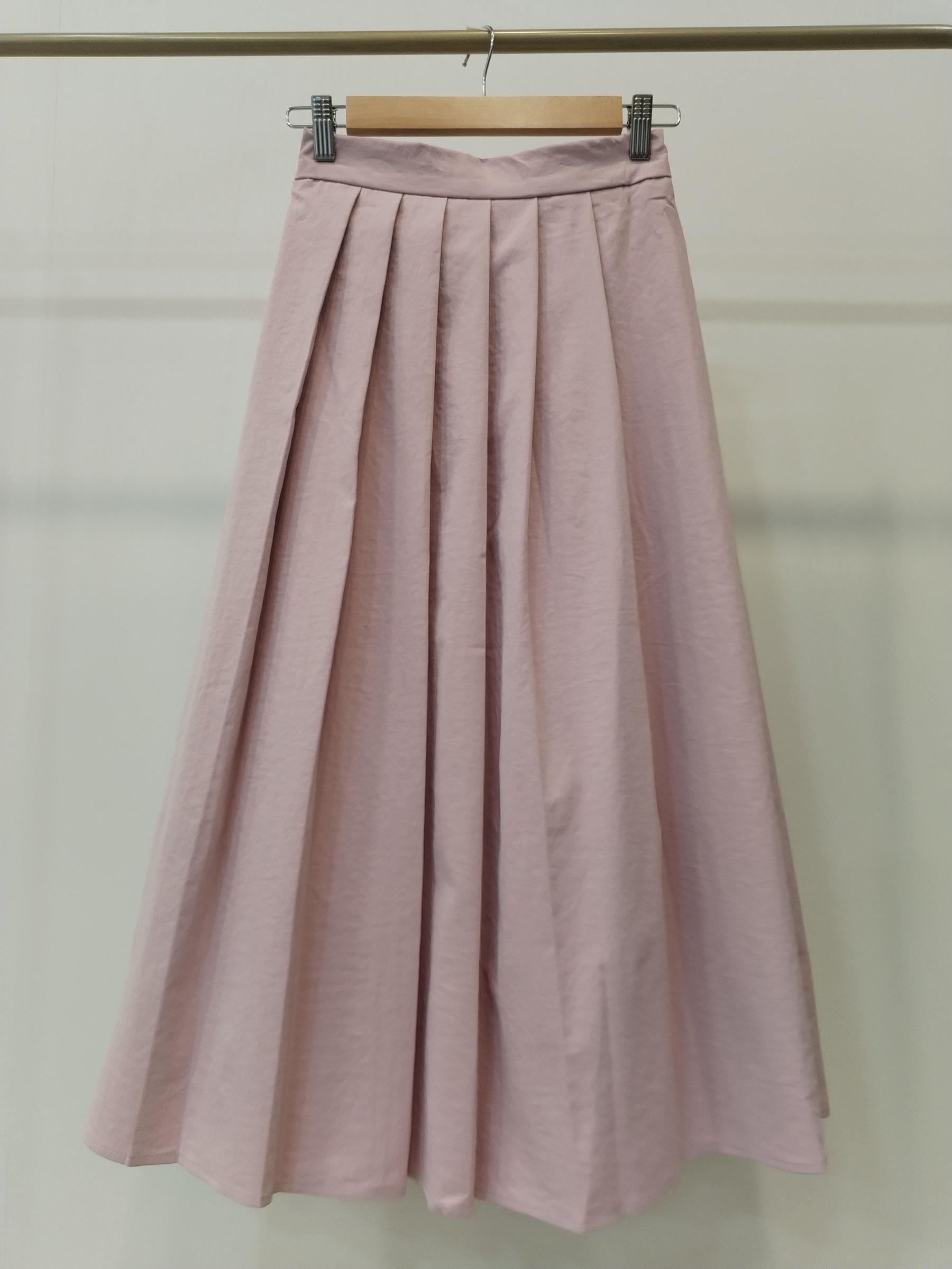 2851 Panthea Half Elastic Waist Pleated Midi Skirt (UW 31-42cm; H 43-60cm; L 82cm)