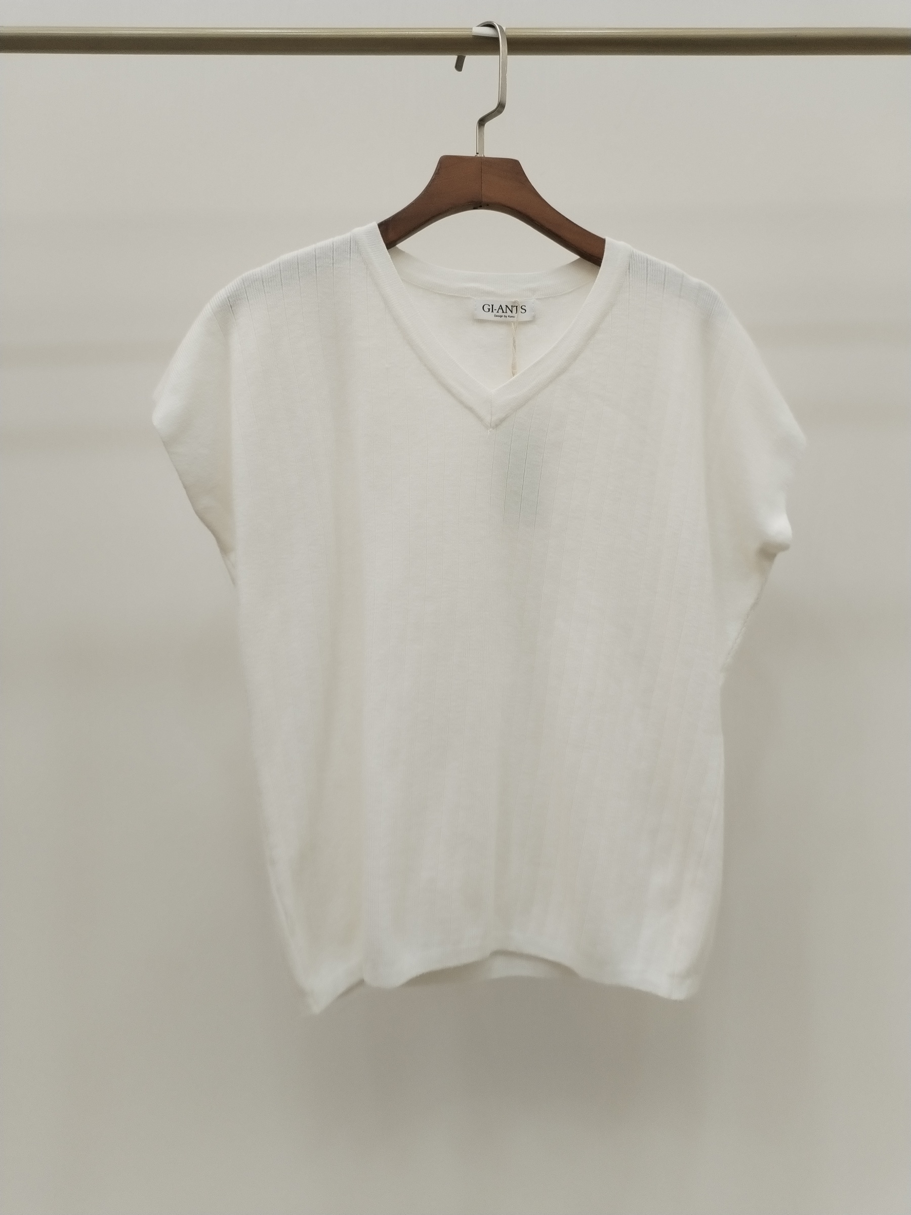 C511 Vilda V-Neck Cap Sleeve knit Top (B 49-53cm; L 53cm)
