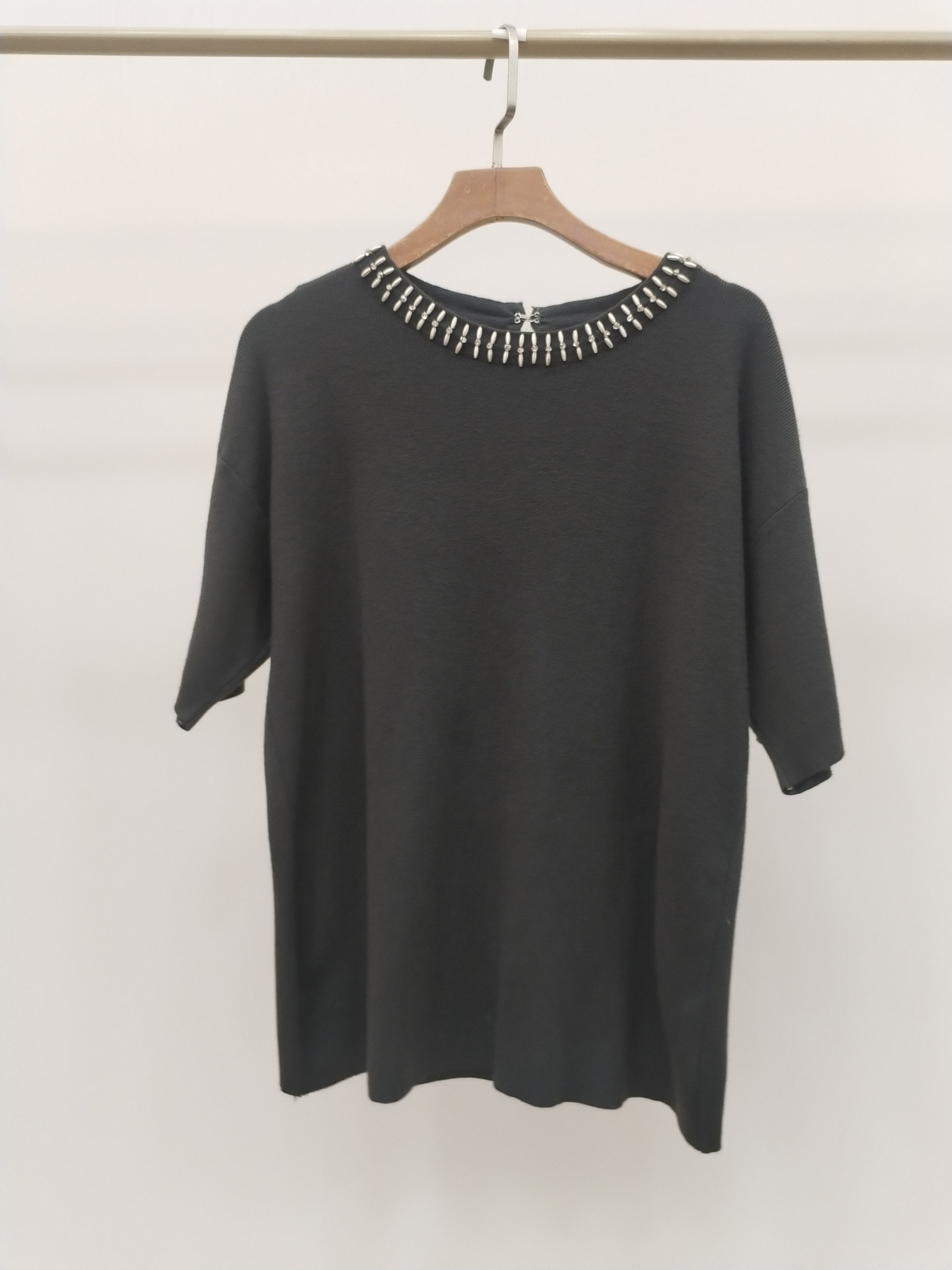 1786 Narissa Bead Embellished Neck Cap Sleeve Knit Top (B 47-54cm; L 55cm)