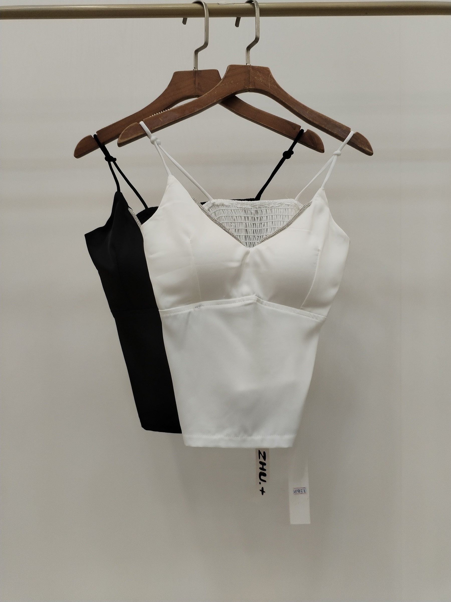 25058 Reinart Rhinestone Embellished Satin Padded Top (B 35-45cm; L 44cm)