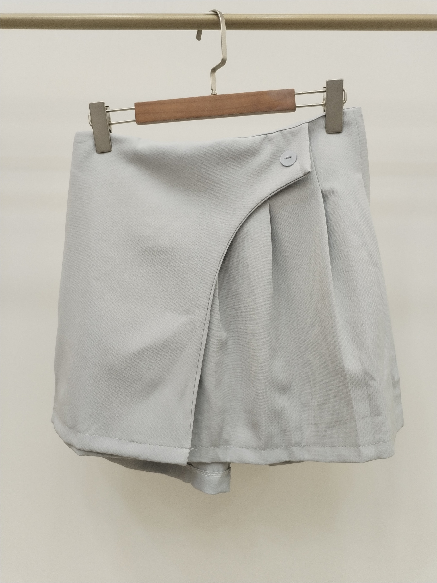 00032 Skylene Front Pleats Half Elastic Waist Skorts (UW 38-52cm; H 50-62cm; L 40cm)