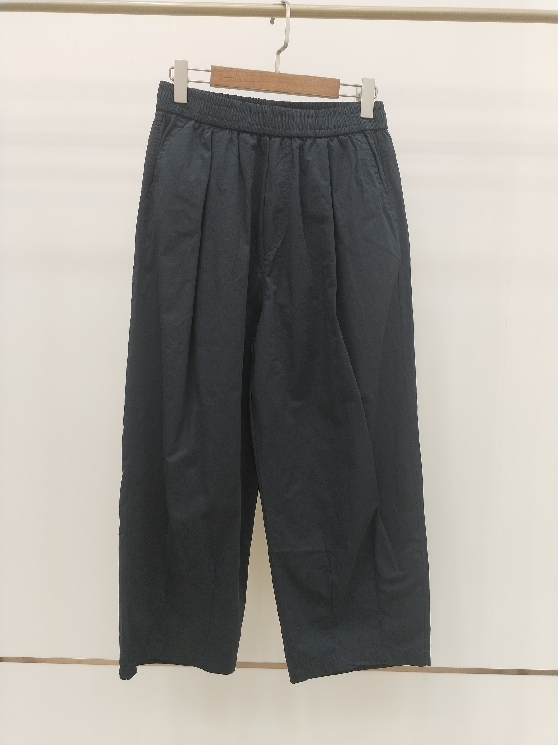 66189 Ettrice Elastic Waist Baggy Chino Pants (UW 36-46cm; H 59cm; L 90cm)