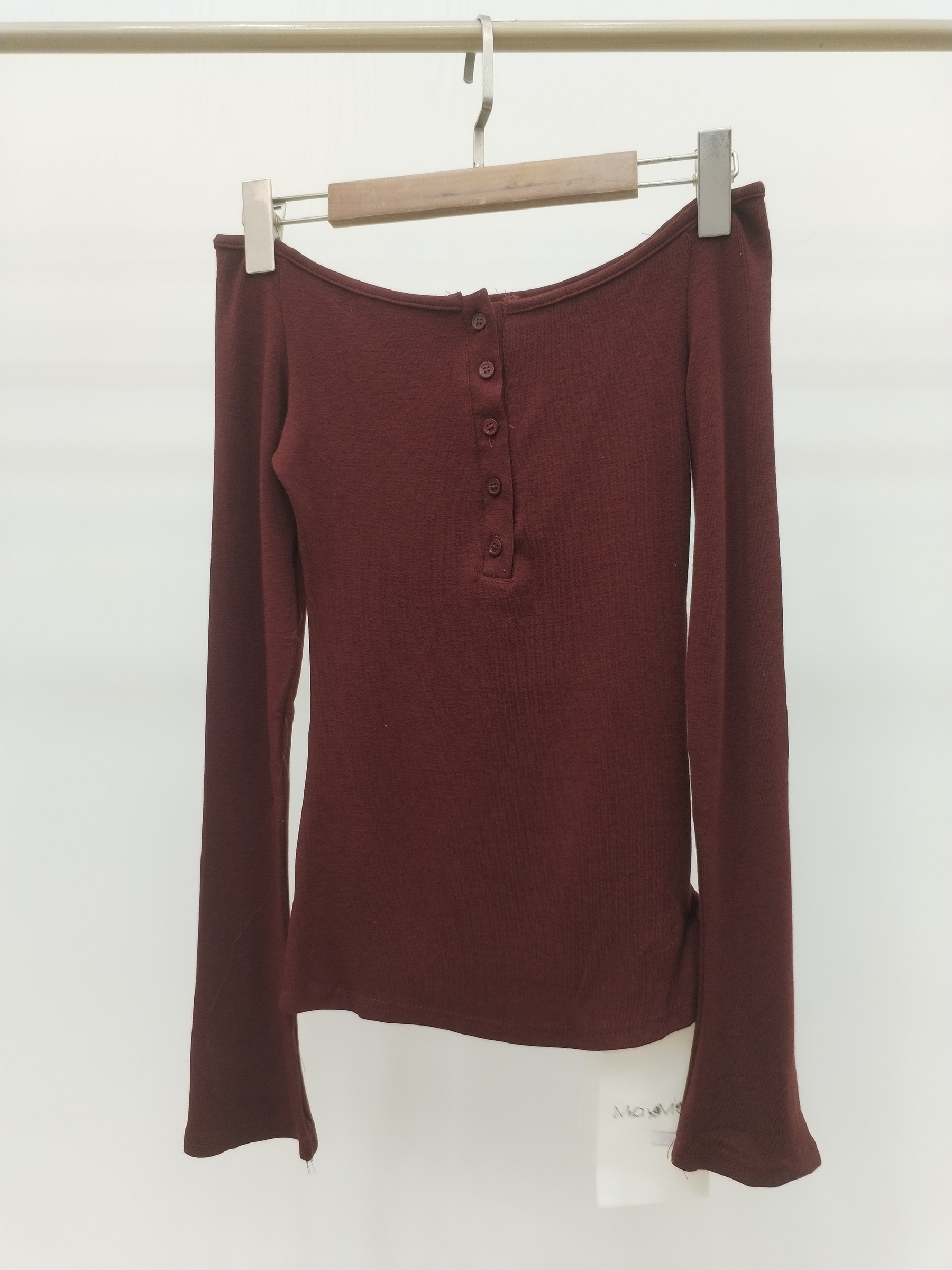 2536 Ovalda Off Shoulder Long Sleeve Cotton Top w Button Placket (B 32-52cm; L 48cm)