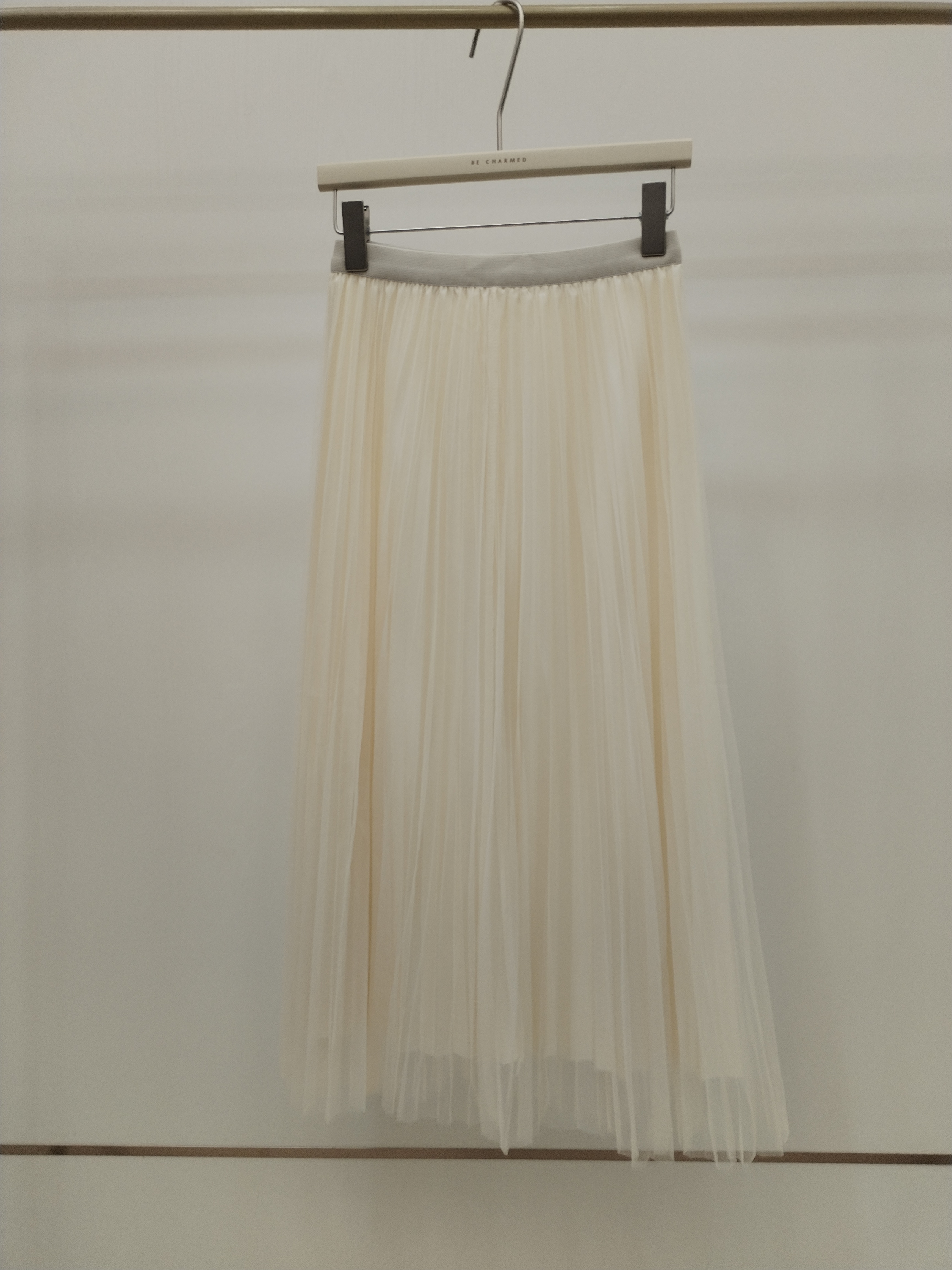 5595 Tavie Elastic Waist Tulle Skirt (UW 30-53cm; H 78cm; L 68cm)