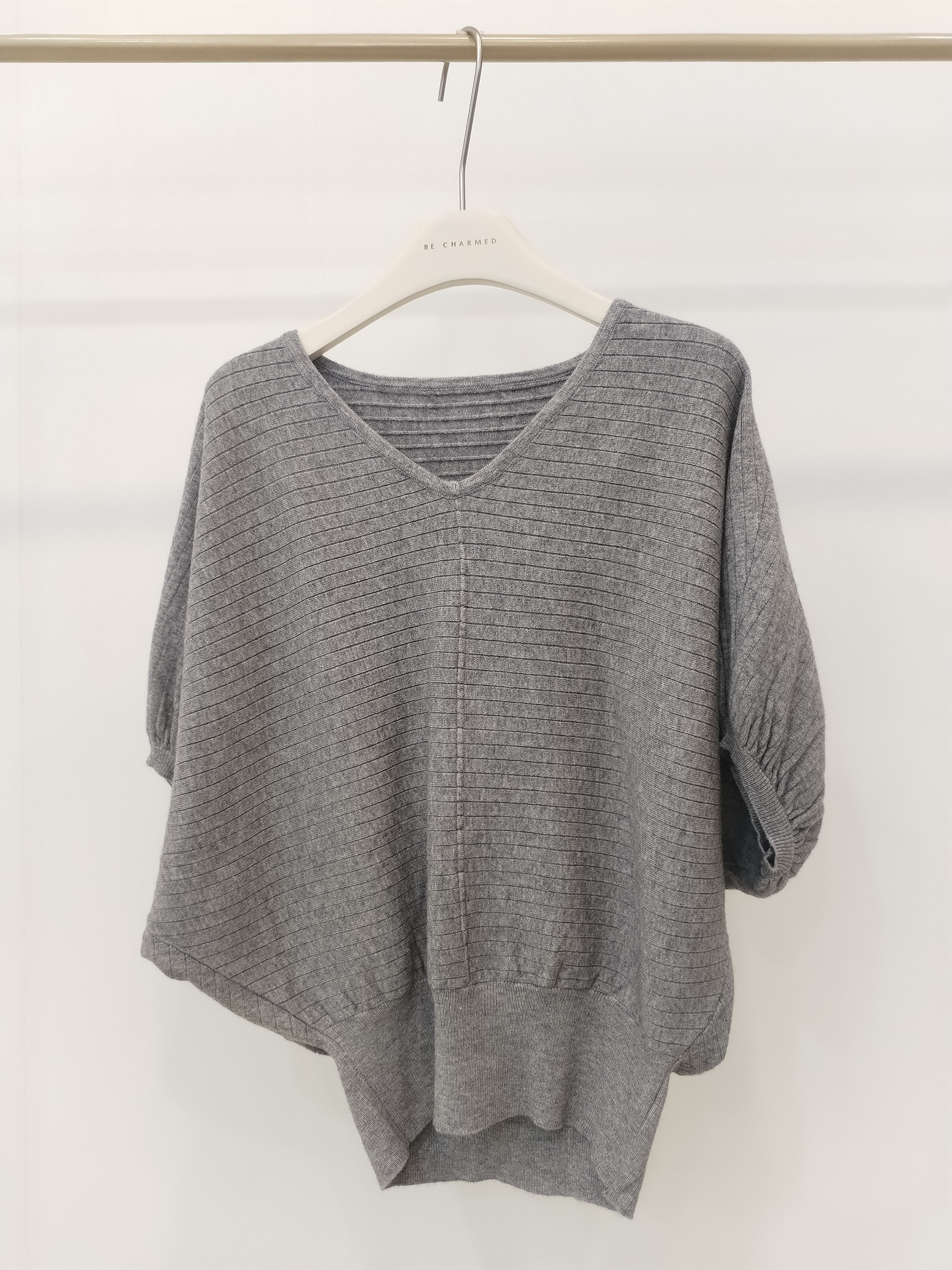2526 Vannoline V- Neck Batwing Knit Top (B FS; L 59cm)