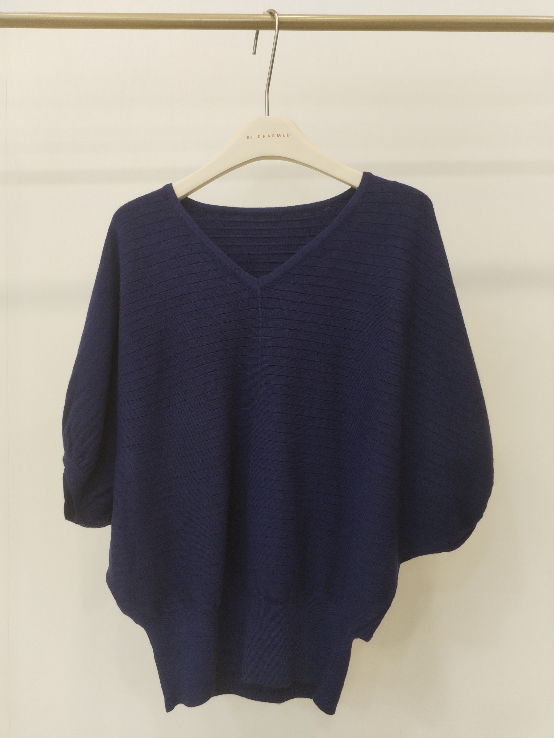 2526 Vannoline V- Neck Batwing Knit Top (B FS; L 59cm)