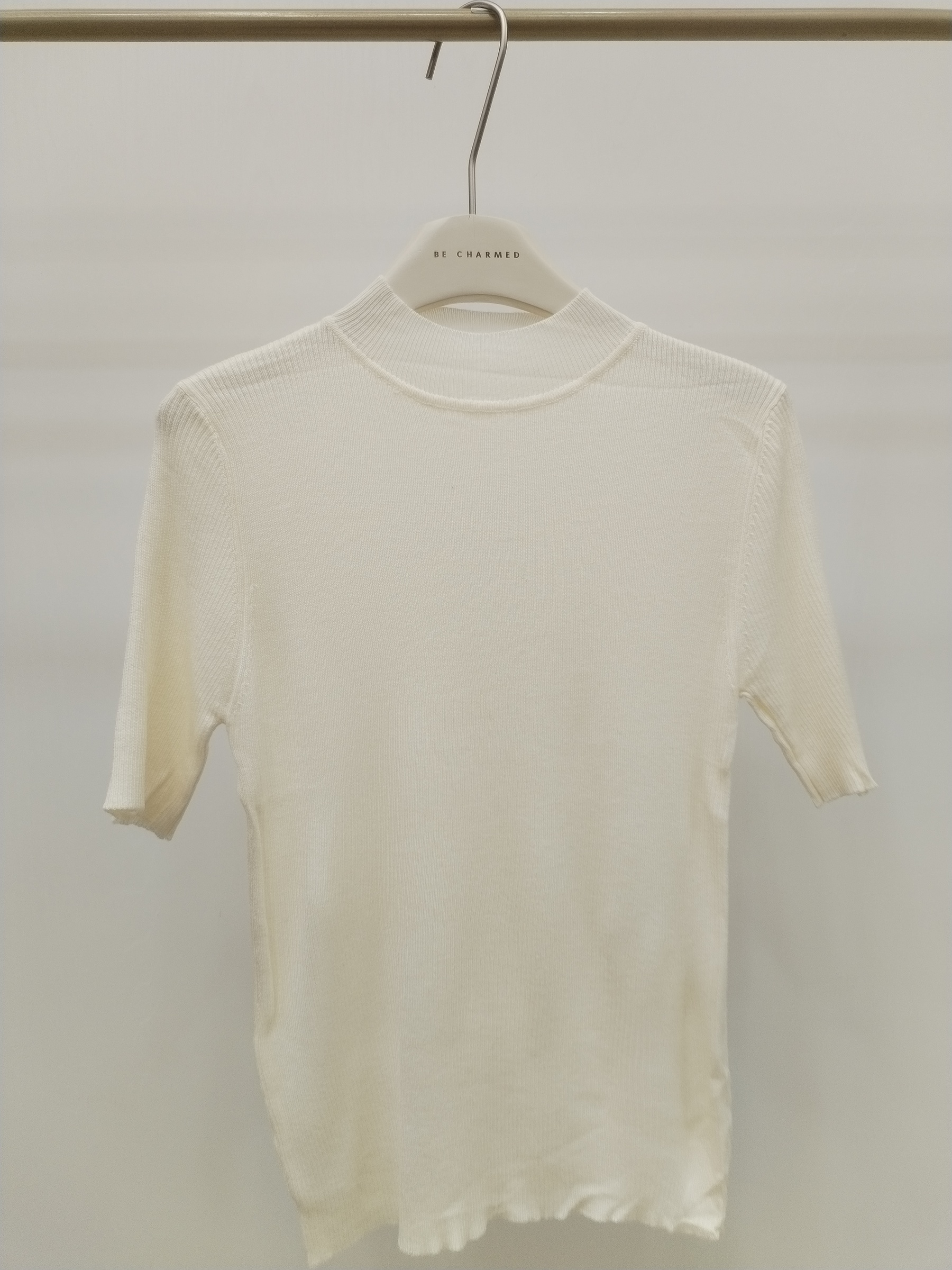 292 Nyra Ribbed High Neck Knit Top (B 36-52cm; L 55cm)