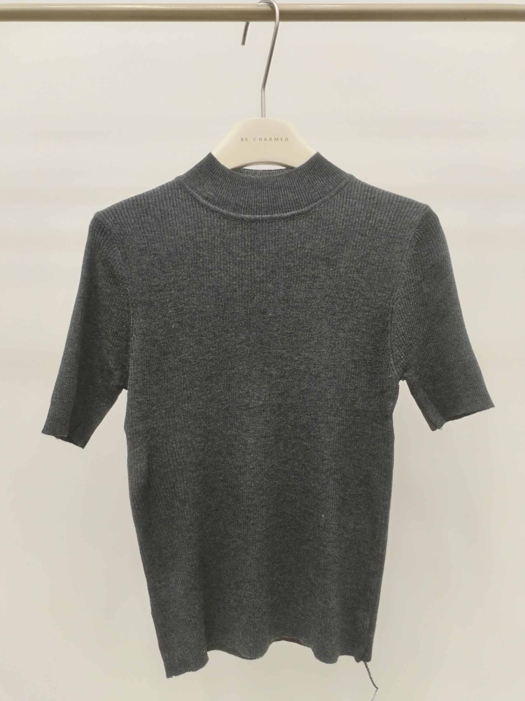 292 Nyra Ribbed High Neck Knit Top (B 36-52cm; L 55cm)