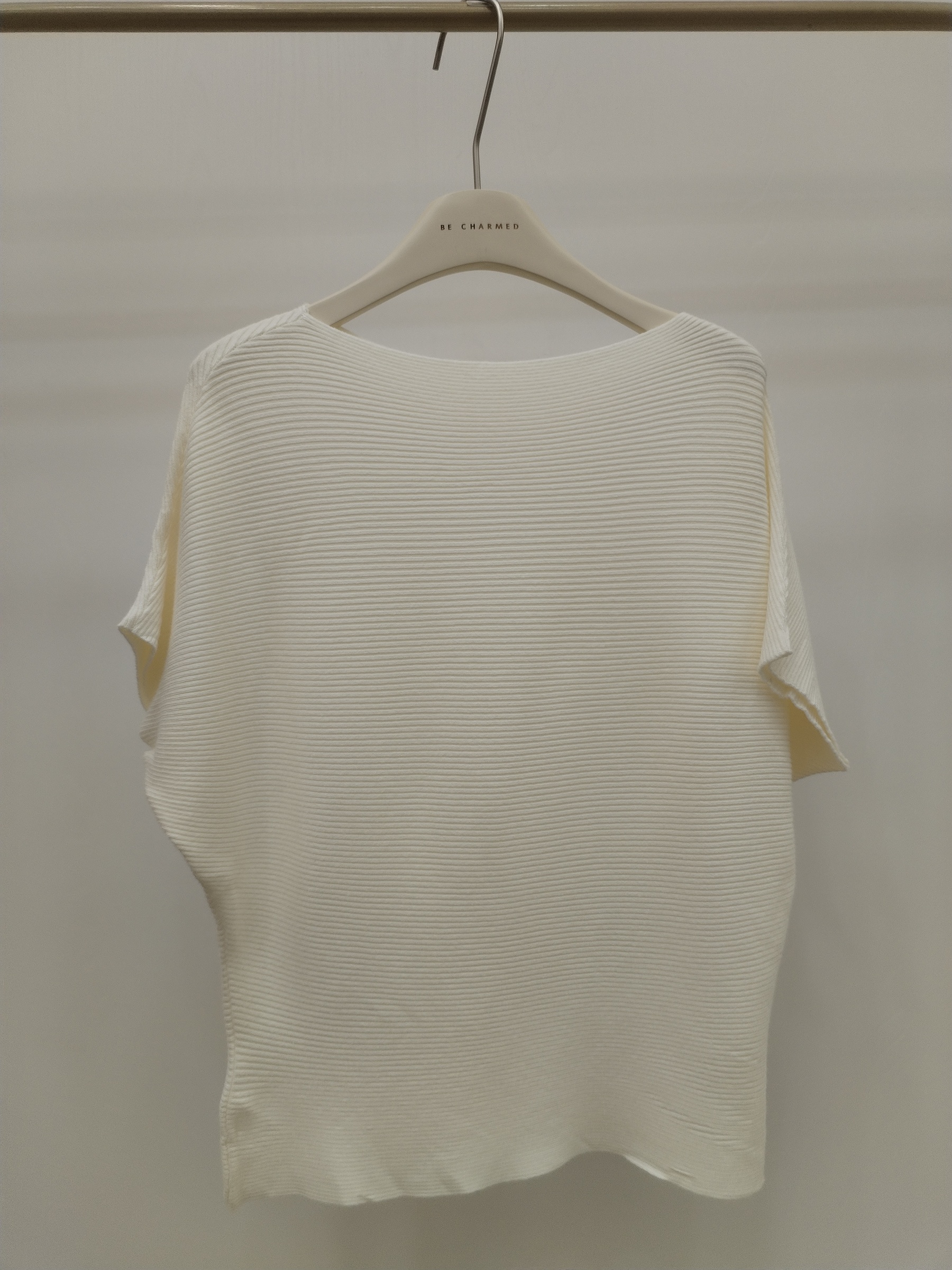 1033 Hanzetta Horizontal Ribbed Boat Neck Knit Top (B 55-60cm; L 53cm)