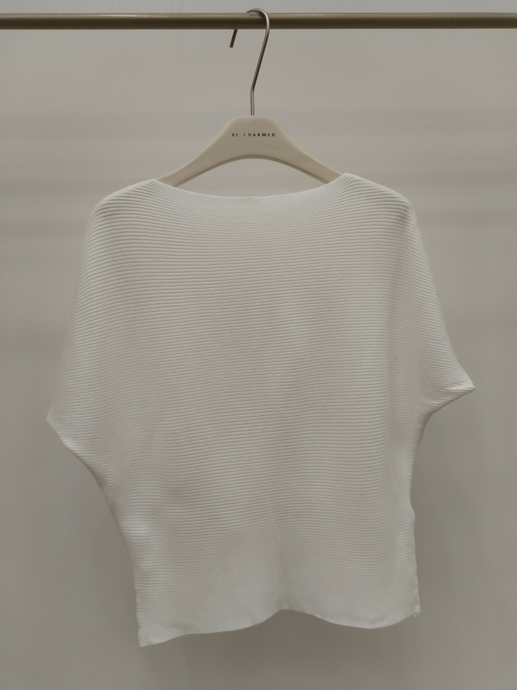 1033 Hanzetta Horizontal Ribbed Boat Neck Knit Top (B 55-60cm; L 53cm)