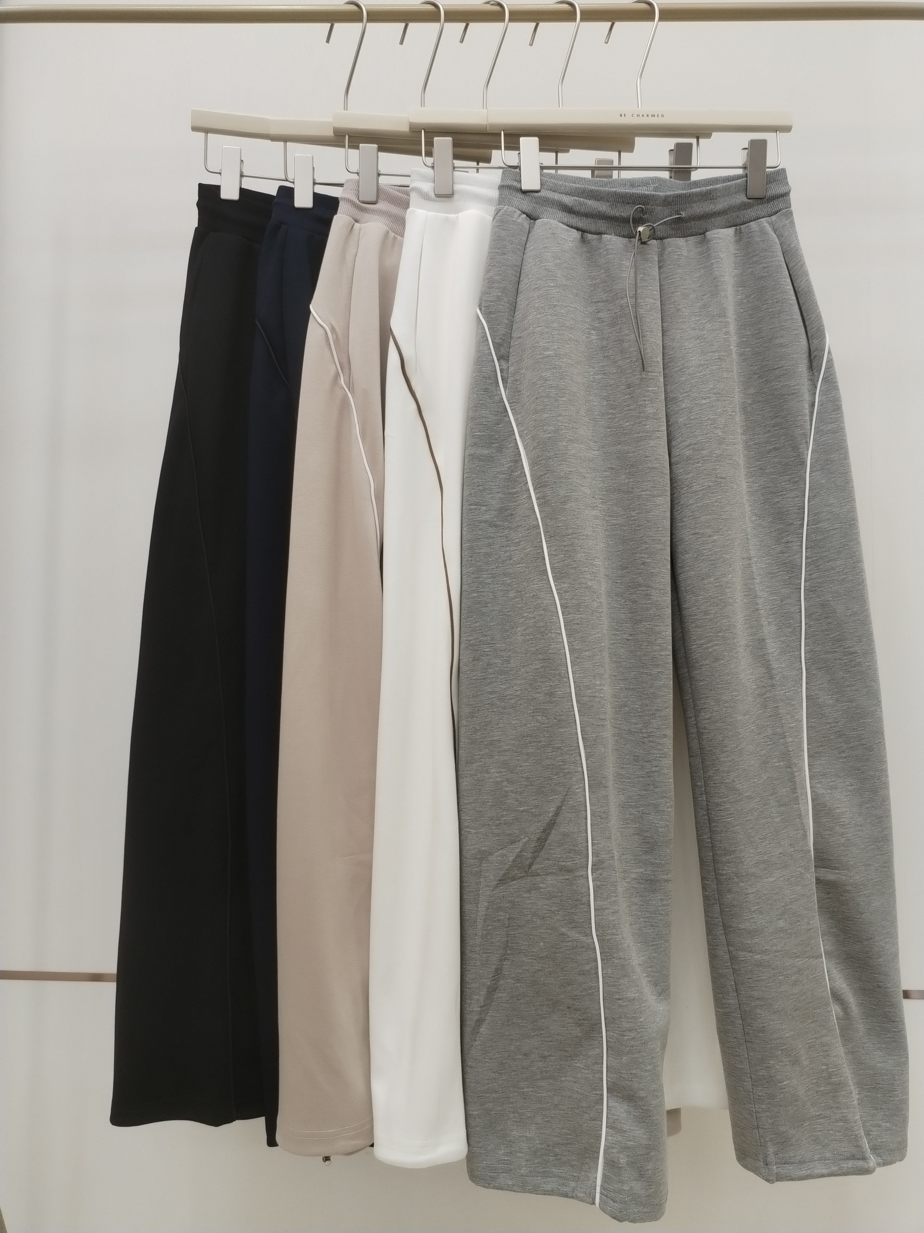 1190 Avaline Adjustable Cuff Sweat Pants (UW 33-45cm; H 48-68cm; L 97cm)