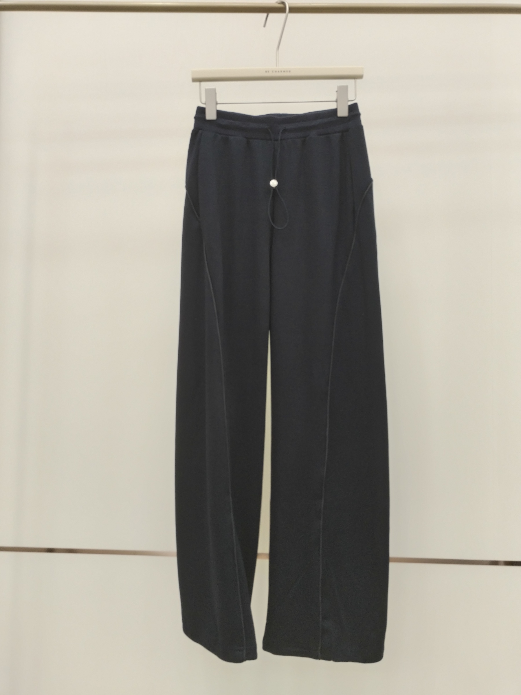 1190 Avaline Adjustable Cuff Sweat Pants (UW 33-45cm; H 48-68cm; L 97cm)