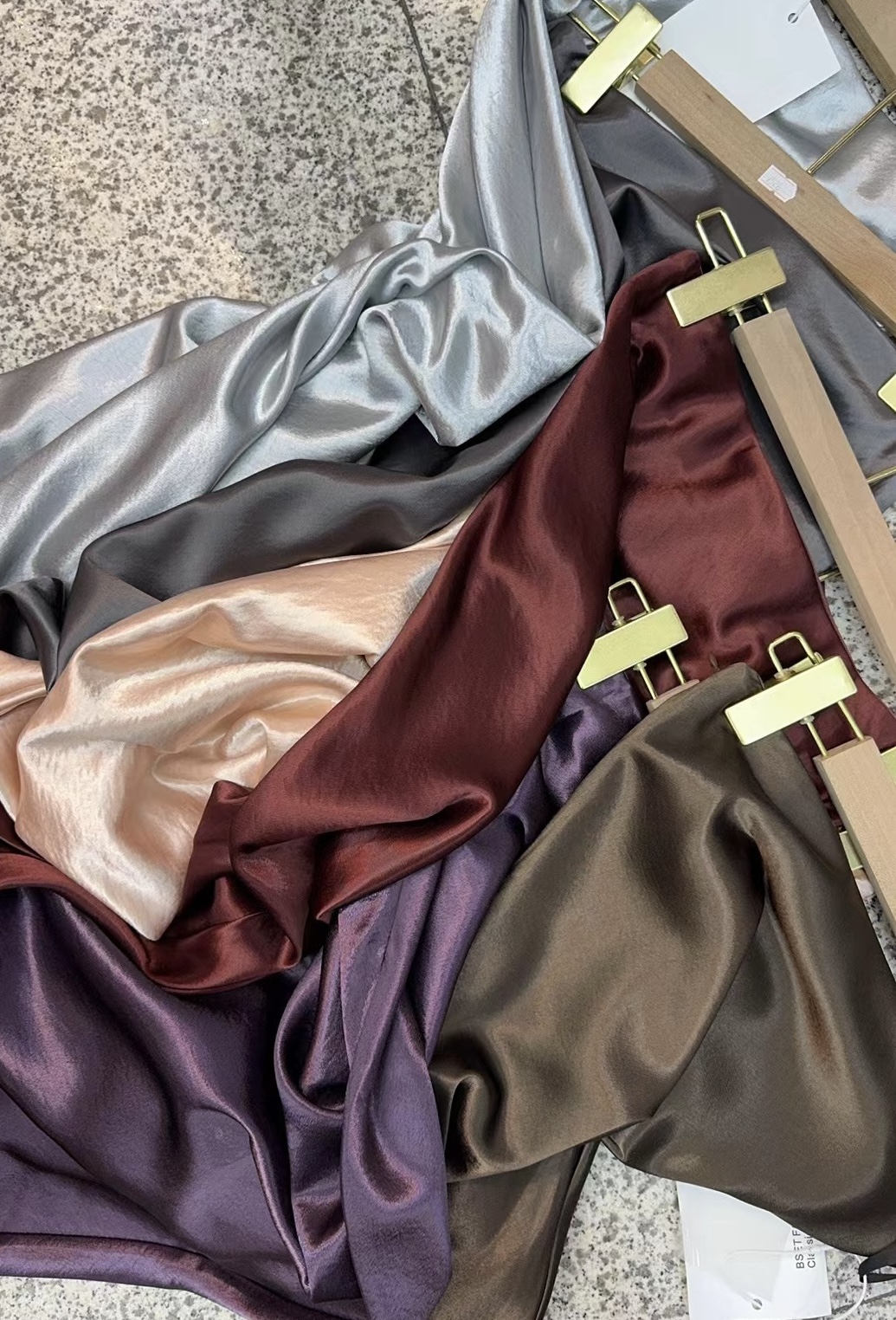 GZ May Stream #14: (PO) 9009 Maxi Satin Skirt (S: UW32-35cm H50cm L100cm, M: UW34-37cm H52cm L100cm, L: UW36-39cm H54cm L100cm,  XL: UW38-41cm H56cm L100cm)