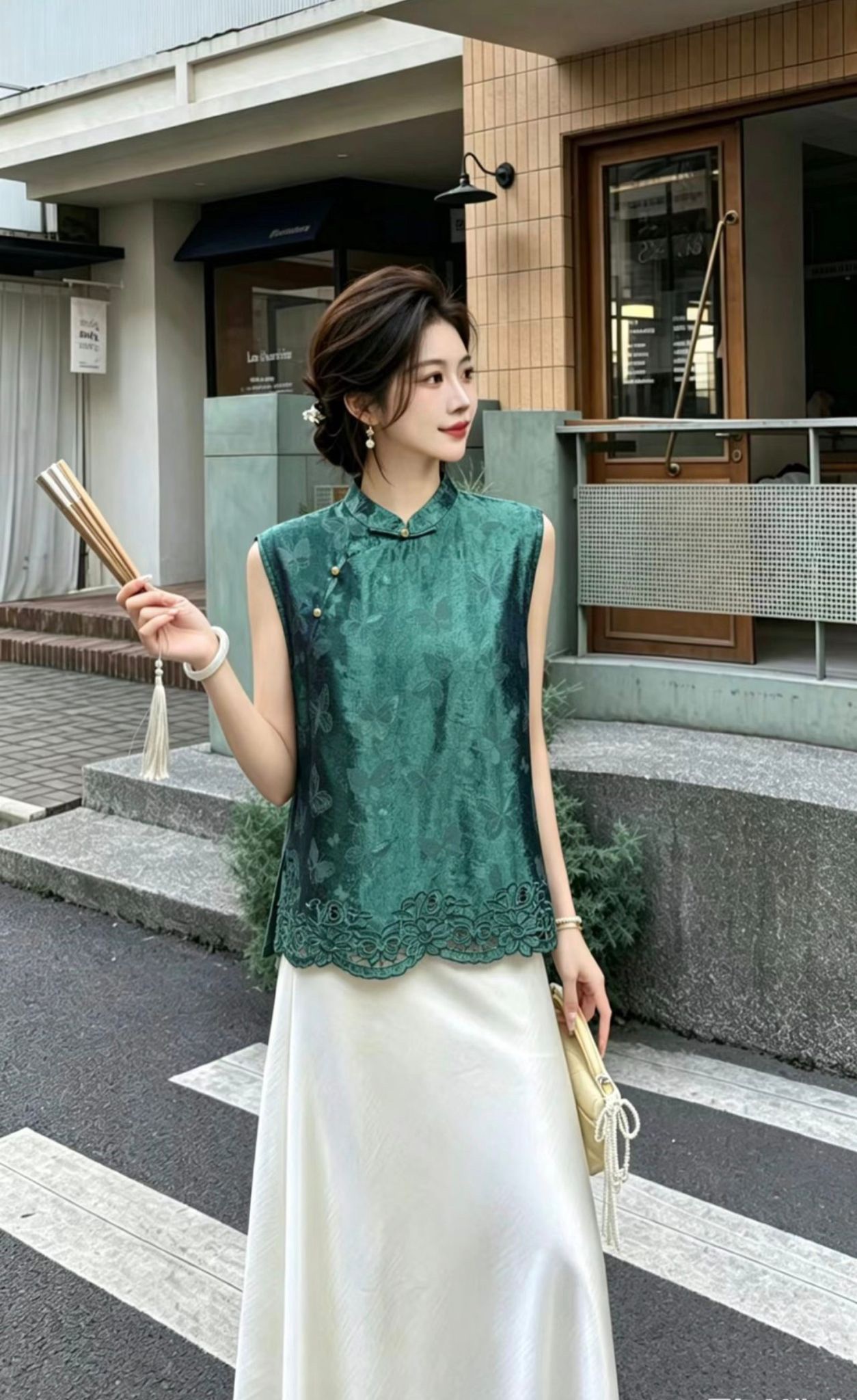 HZ May Stream #6: (PO) 968 Mandarin Blouse w Embroidery Hem (XL B48cm L56cm,2XL B50cm, 3XL B52cm, 4XL B54cm)