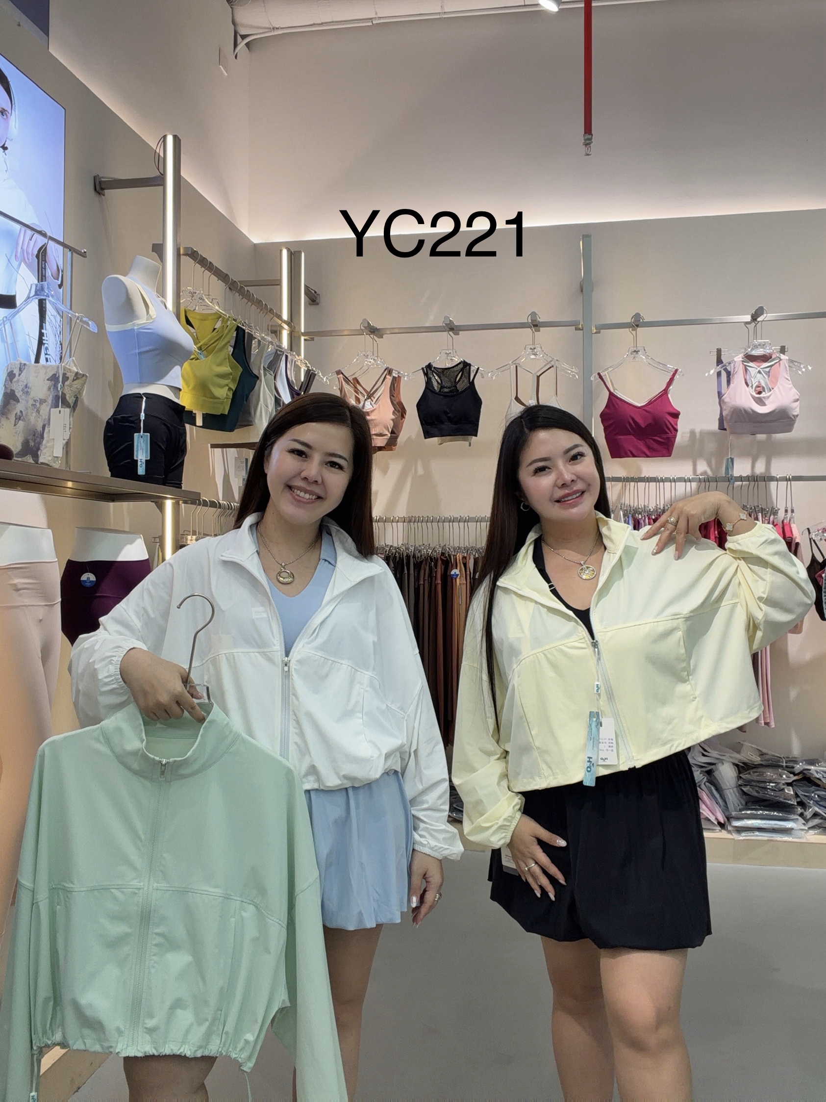 GZ July Stream #11: (PO) YC221 Lightweight Cropped Sports Jacket (S Size: B 62cm; L 44cm, M Size: B 64cm; L 46cm, L Size: B 65cm; L 48cm, XL Size: B 67cm; L 50cm)