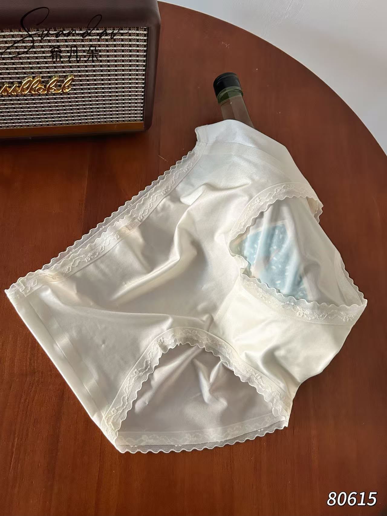 HZ July Stream #6: (PO) 80615 Icy Milk Skin Panties (Box of 5) L Size: UW 30-42cm; H 32-50cm, XL Size: UW 32-50cm; H 36-56cm)