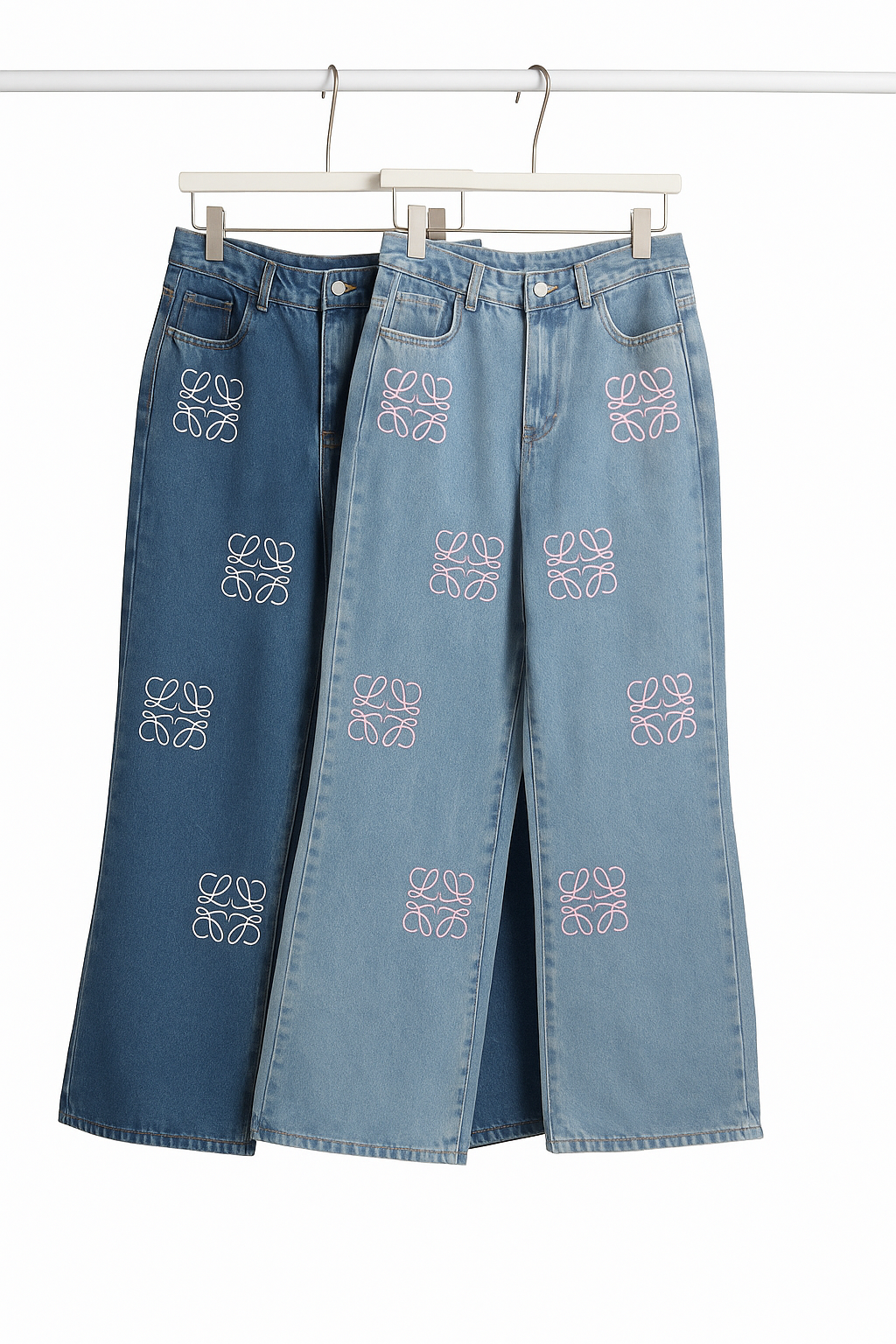8602 Loewe Embroidered Denim Pants (L SIze: UW 35cm; H 53cm; L 105cm, XL Size: UW 36cm; H 54cm; L 106cm, 2XL Size: UW 38cm; H 56cm; L 107cm)