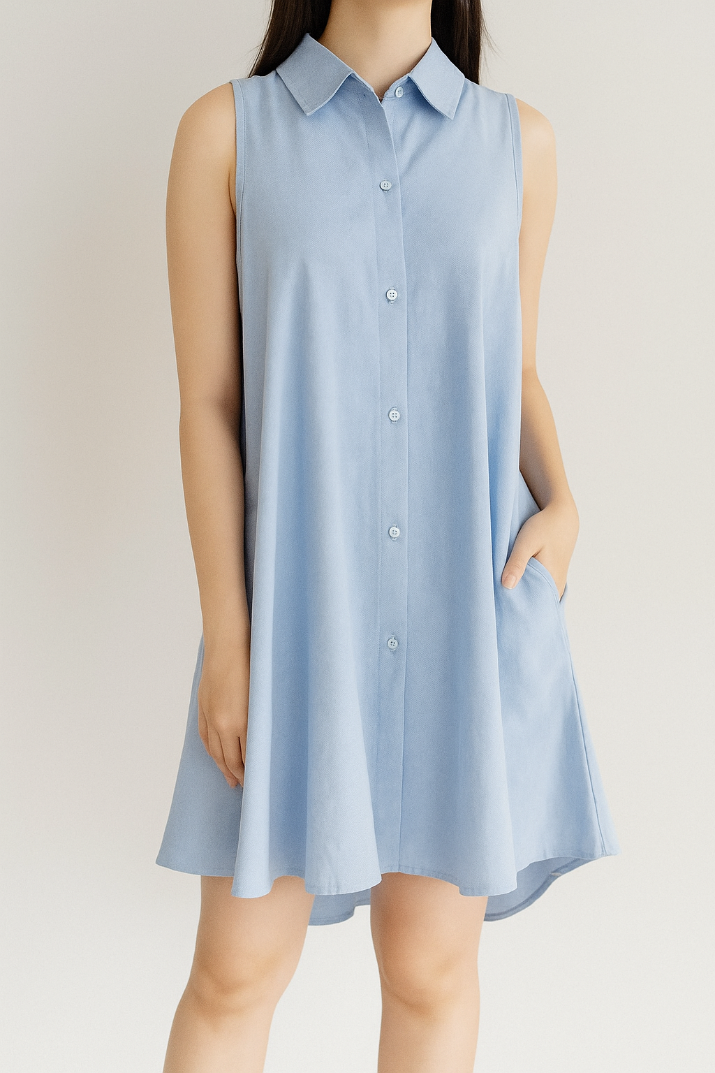 3050 Brittie Sleeveless Button Down Shirt Dress (B 49cm; H 62cm; L 88/101cm)