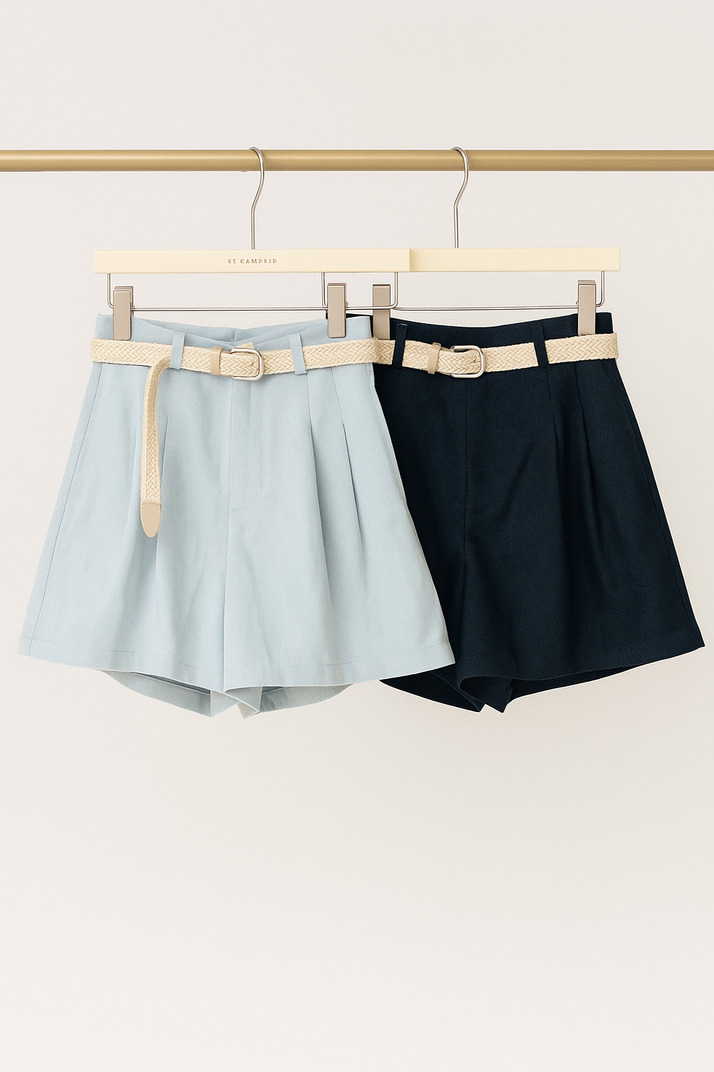 9355 Della Denim Shorts w Belt (UW 33-39cm; L 39cm)