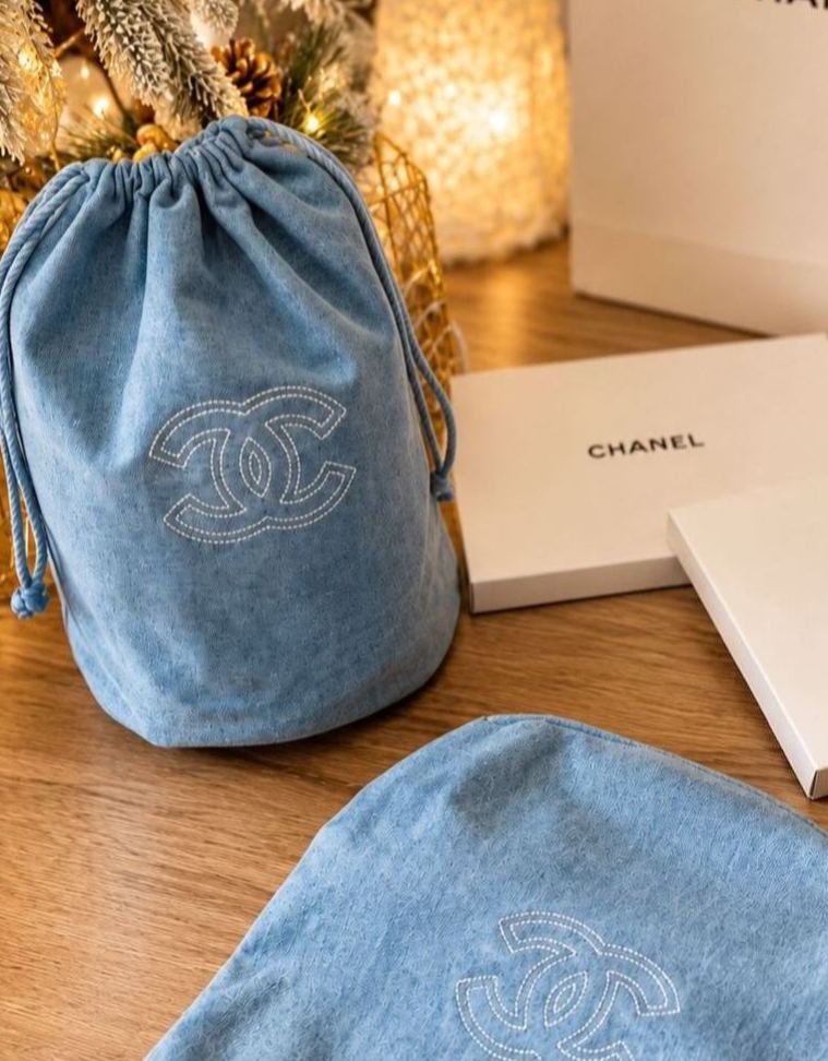 GZ May Stream #8: (PO) BE5 Chanel Beauty Denim Bucket Bag (Size: 17cm x 26cm x 28cm)