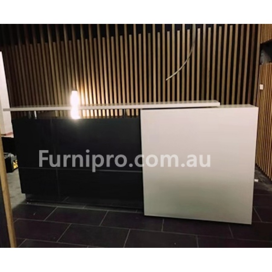 Calvin Stylish Office Reception Counter  W2100mm