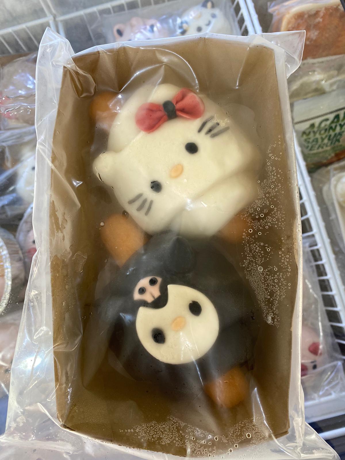 Cartoon Hotdog Bun / 卡通热狗包 (1Pkt)