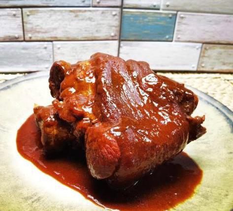 Braised Pork Knuckle / 卤元蹄 (400-600G)