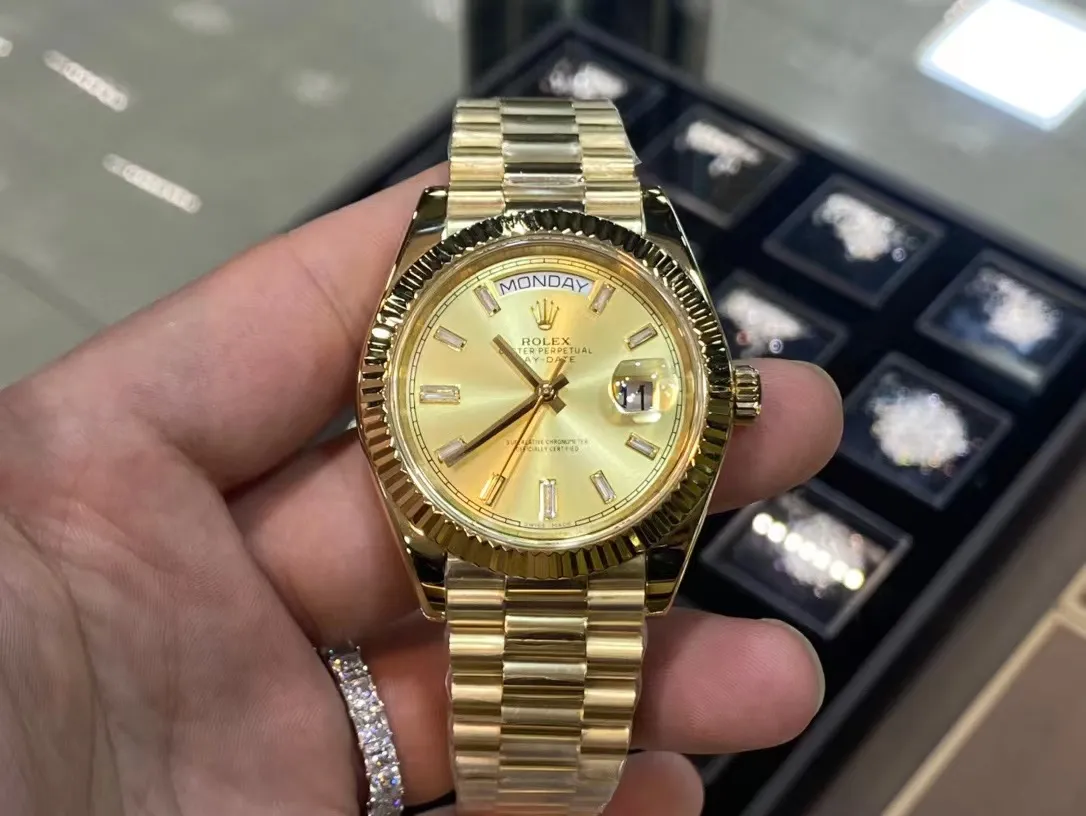 VIP私人定制18K金镶钻