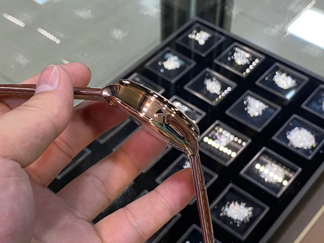 VIP私人定制18K金镶钻