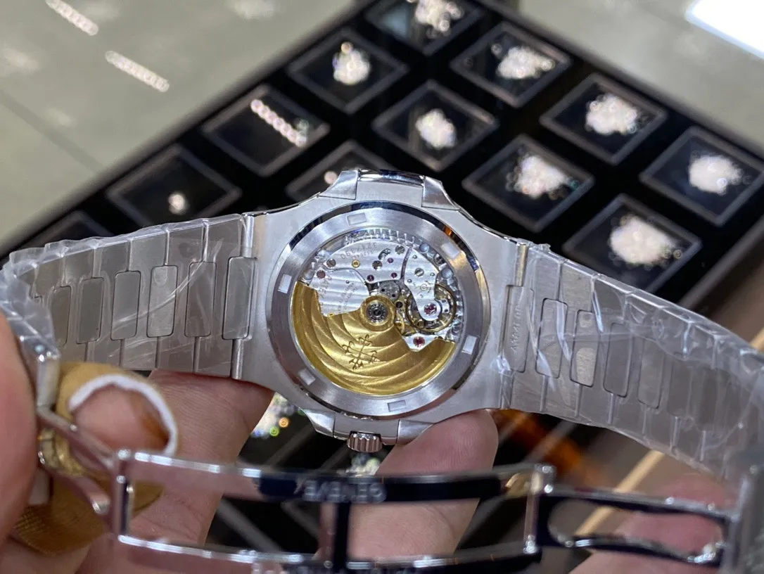 VIP私人定制18K金镶钻