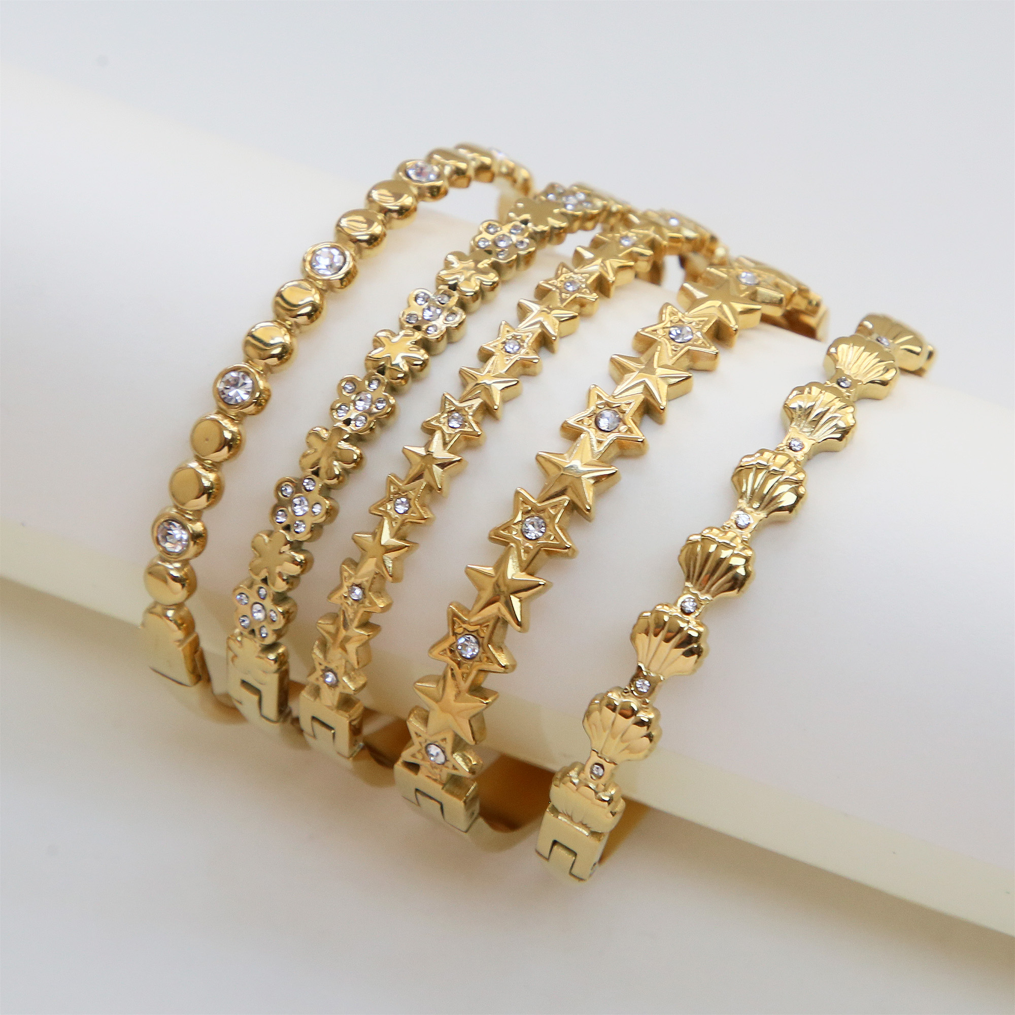 Star Shell Flower Stainless Steel Bangles