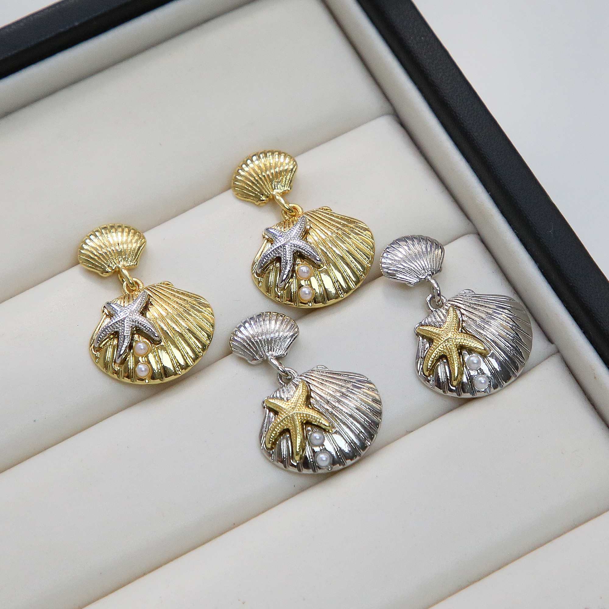 Two Tones Starfish Earrings