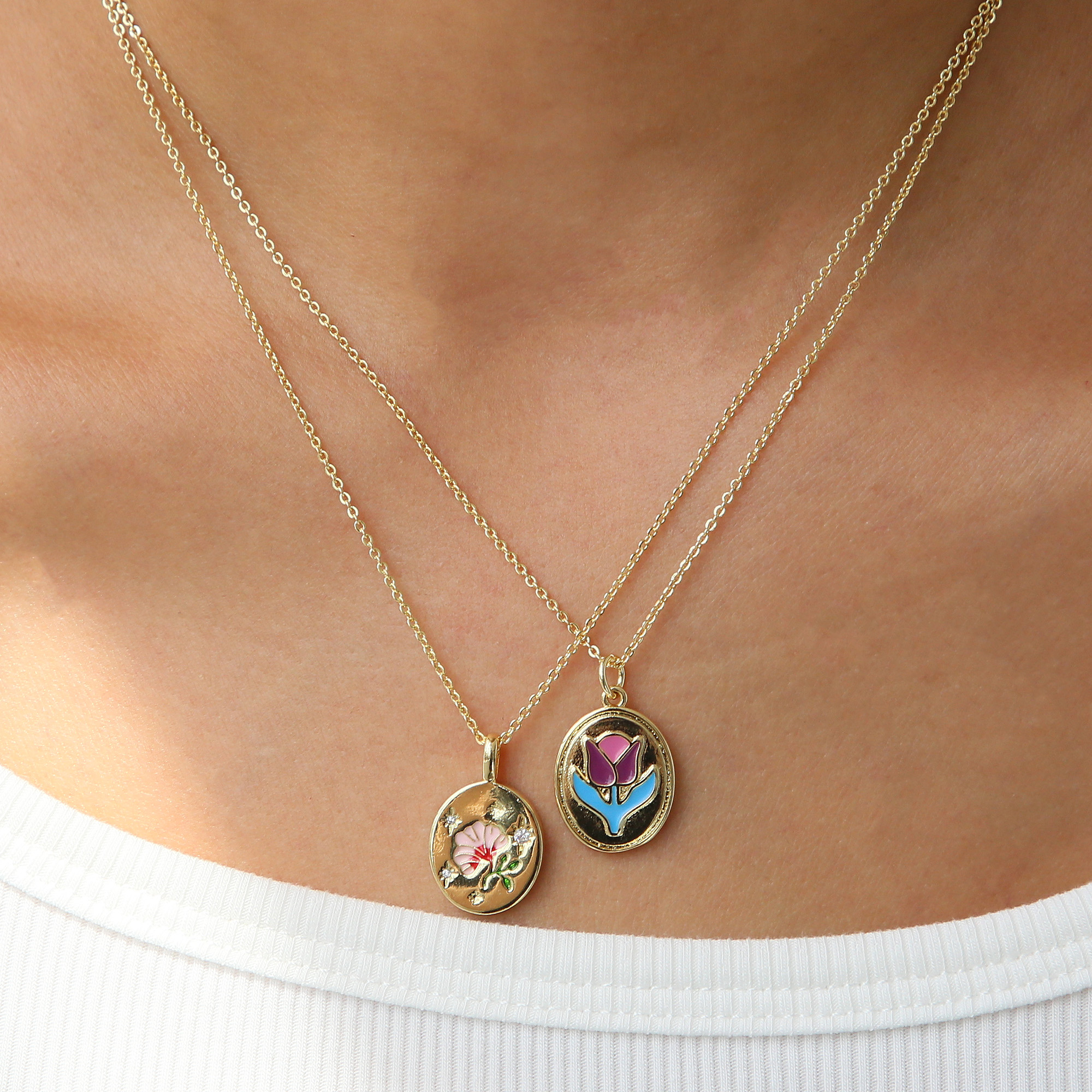 Flower Pendant Necklaces