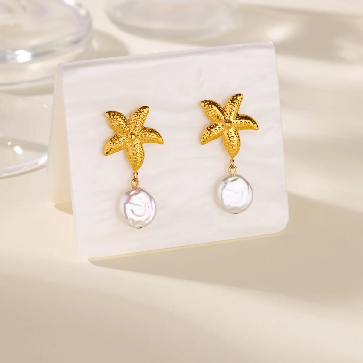 Pearl Shell Stud Earrings