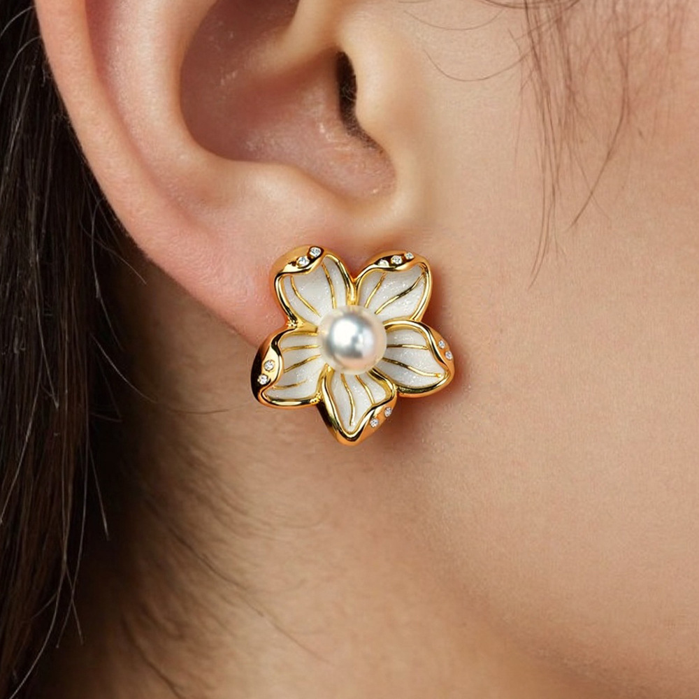 Pearl Flower Earrings
